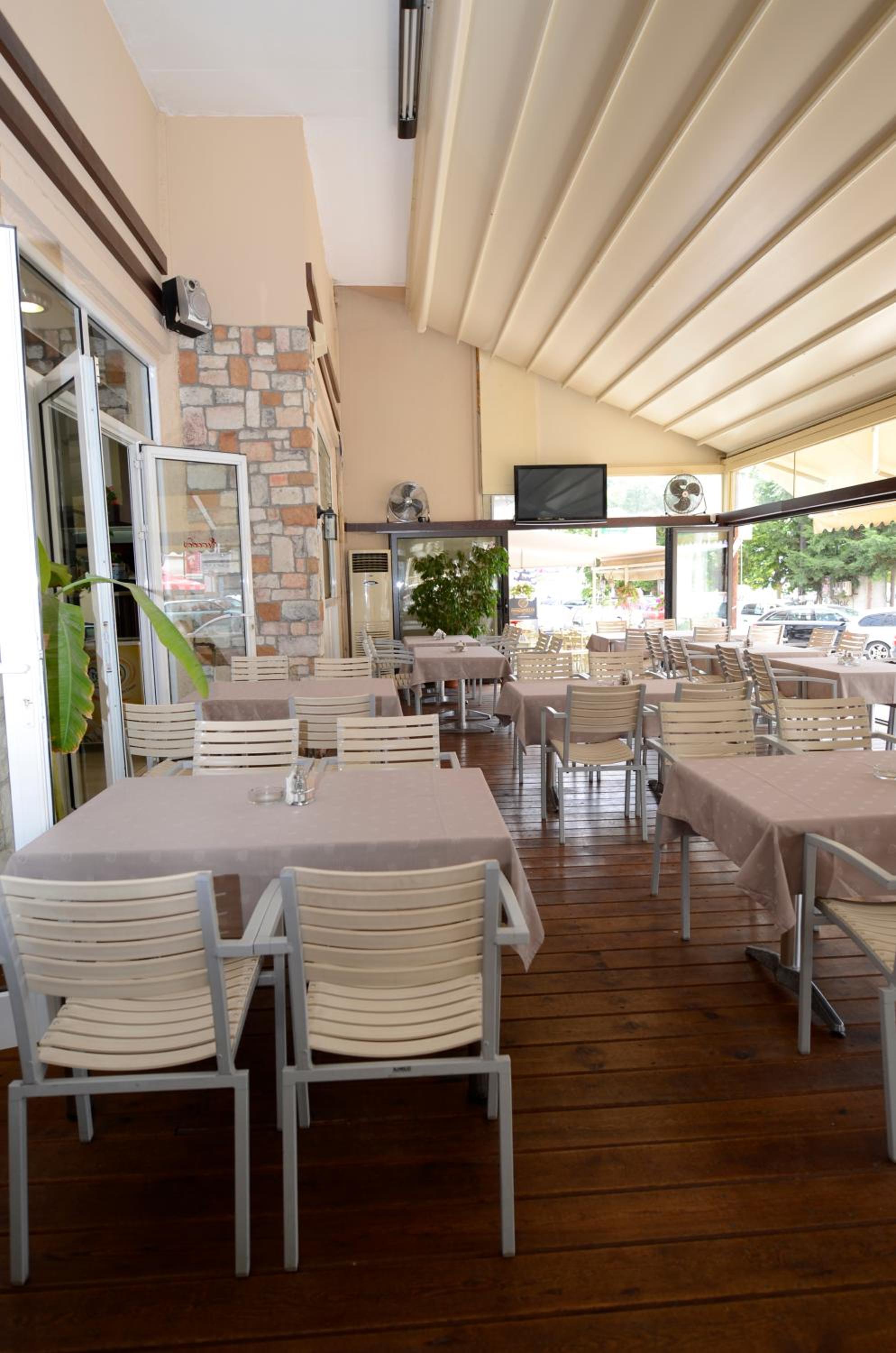Hotel Epavli, photo 8
