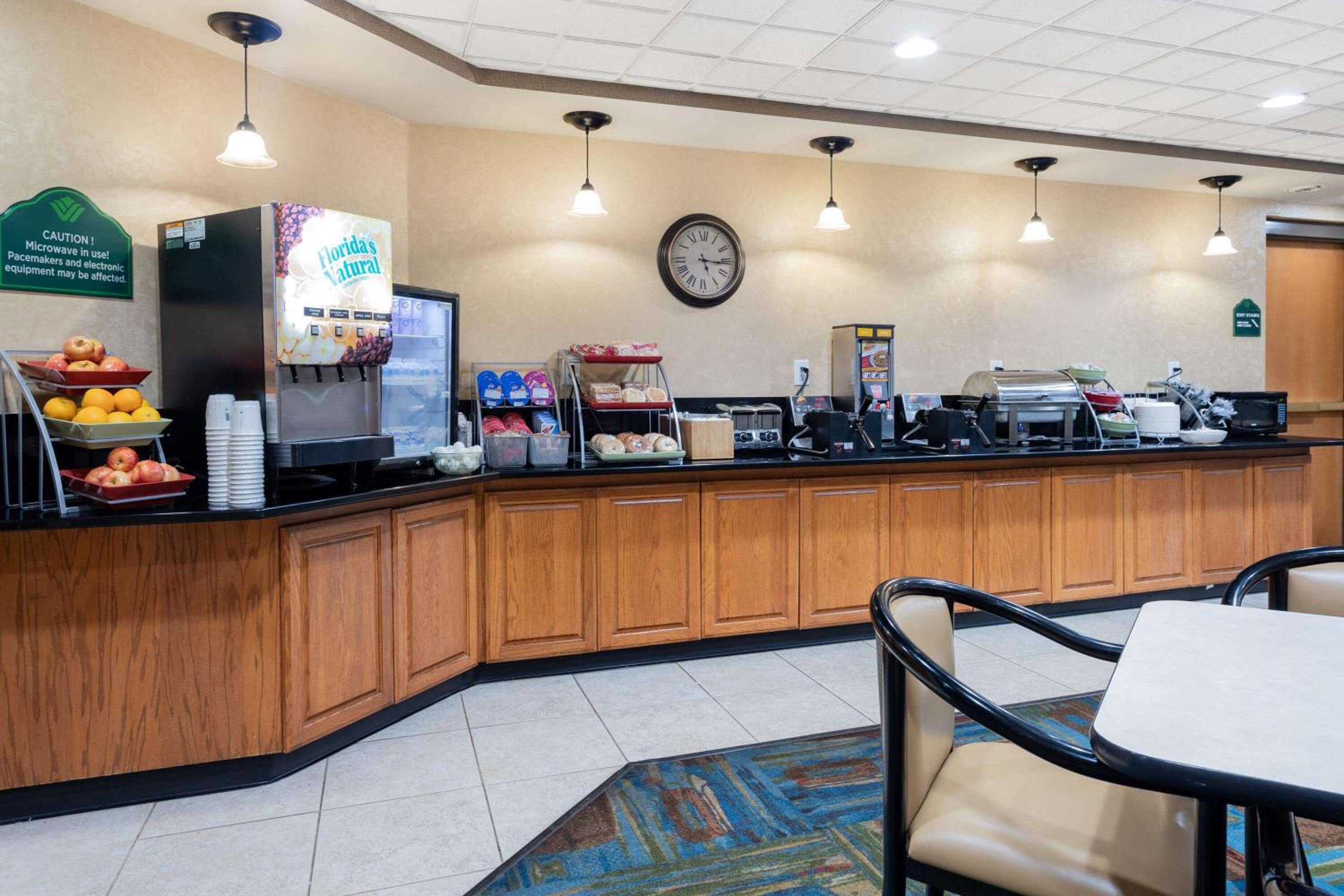 Lima Vacations - Wingate by Wyndham Lima - Property Image 4