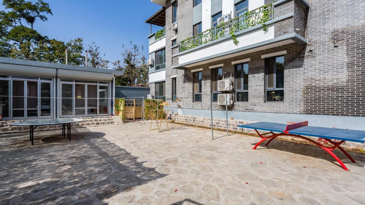 outdoor BBQ area