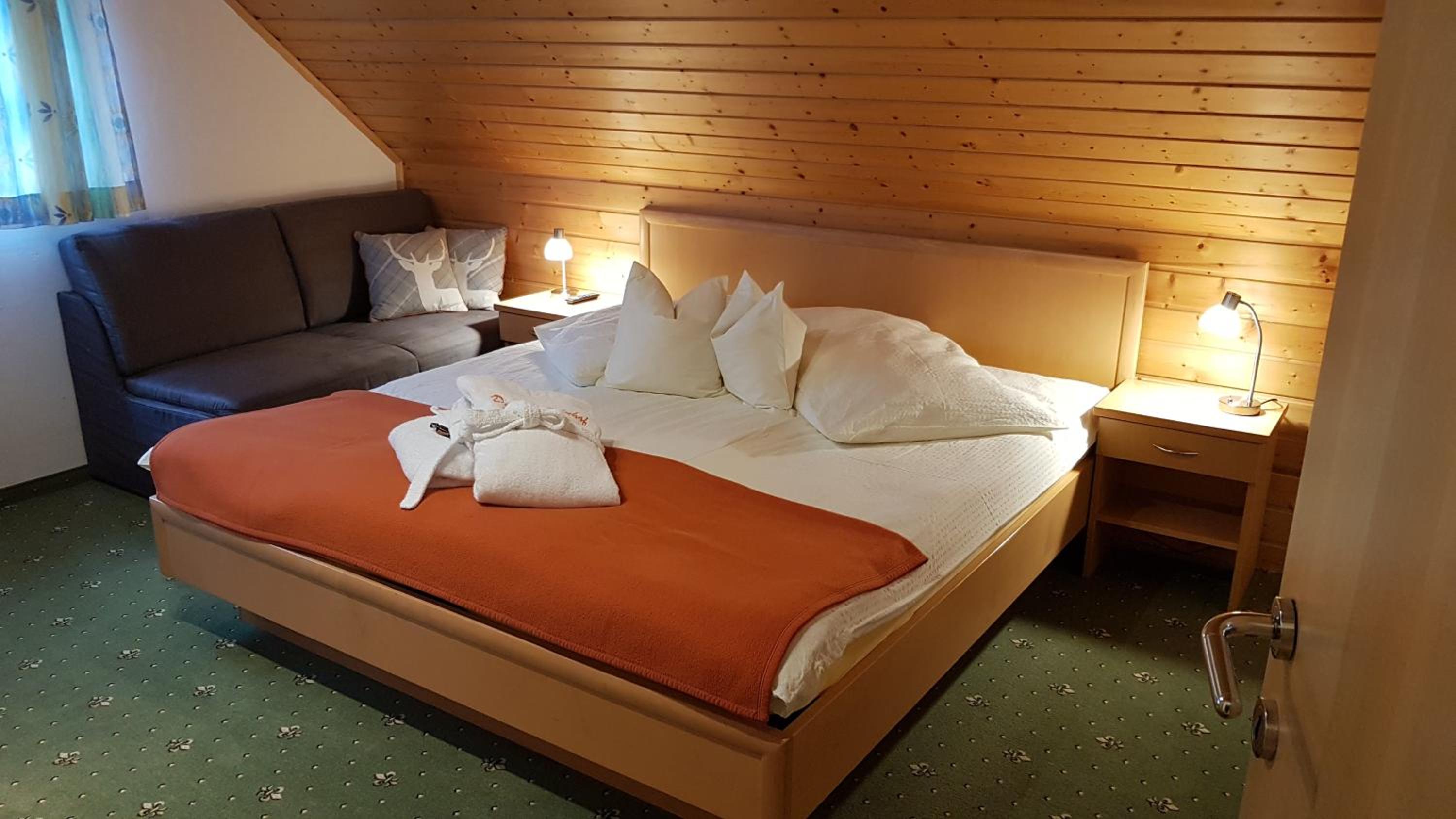 Der Perweinhof