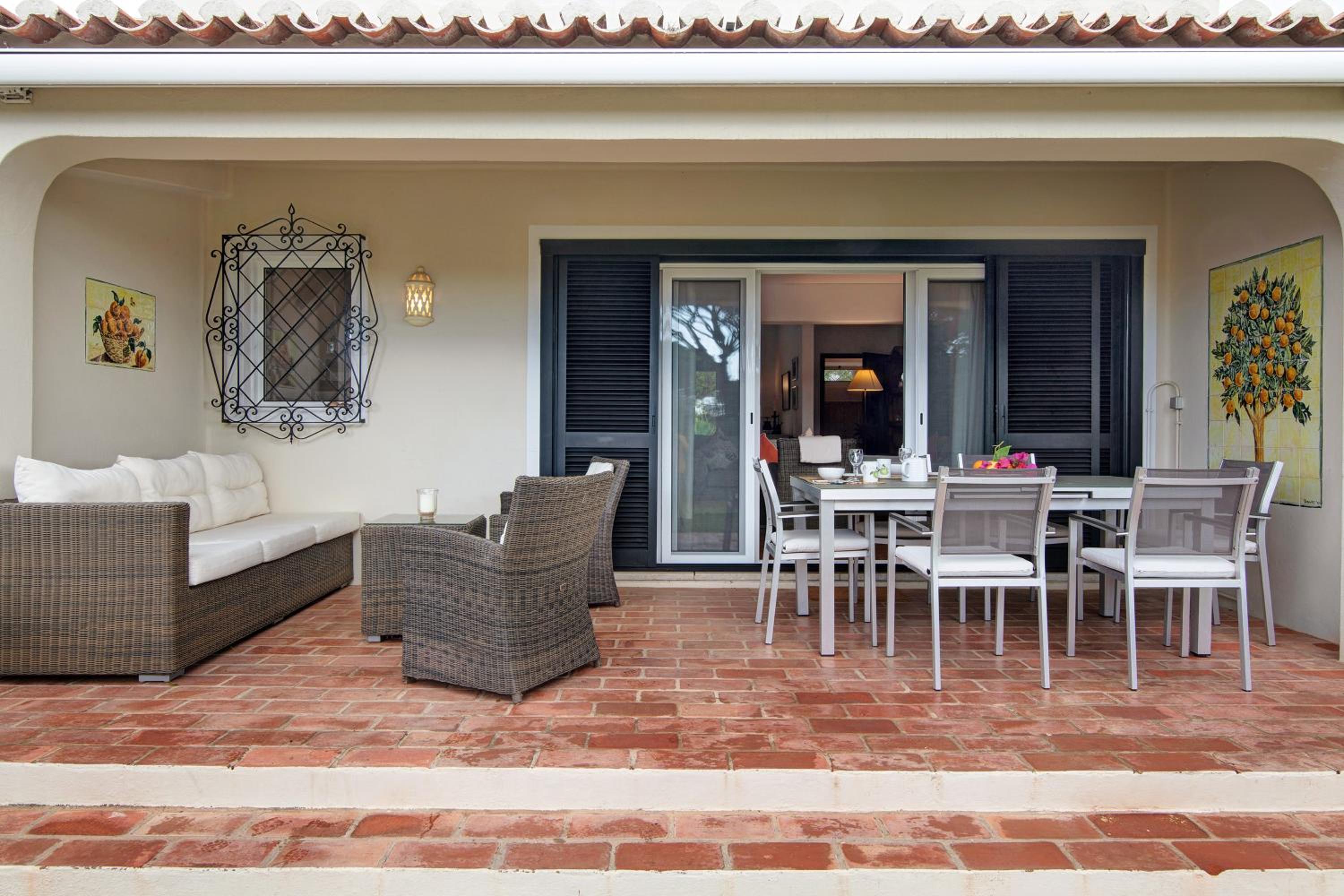 Casa Las Trinitarias view 4