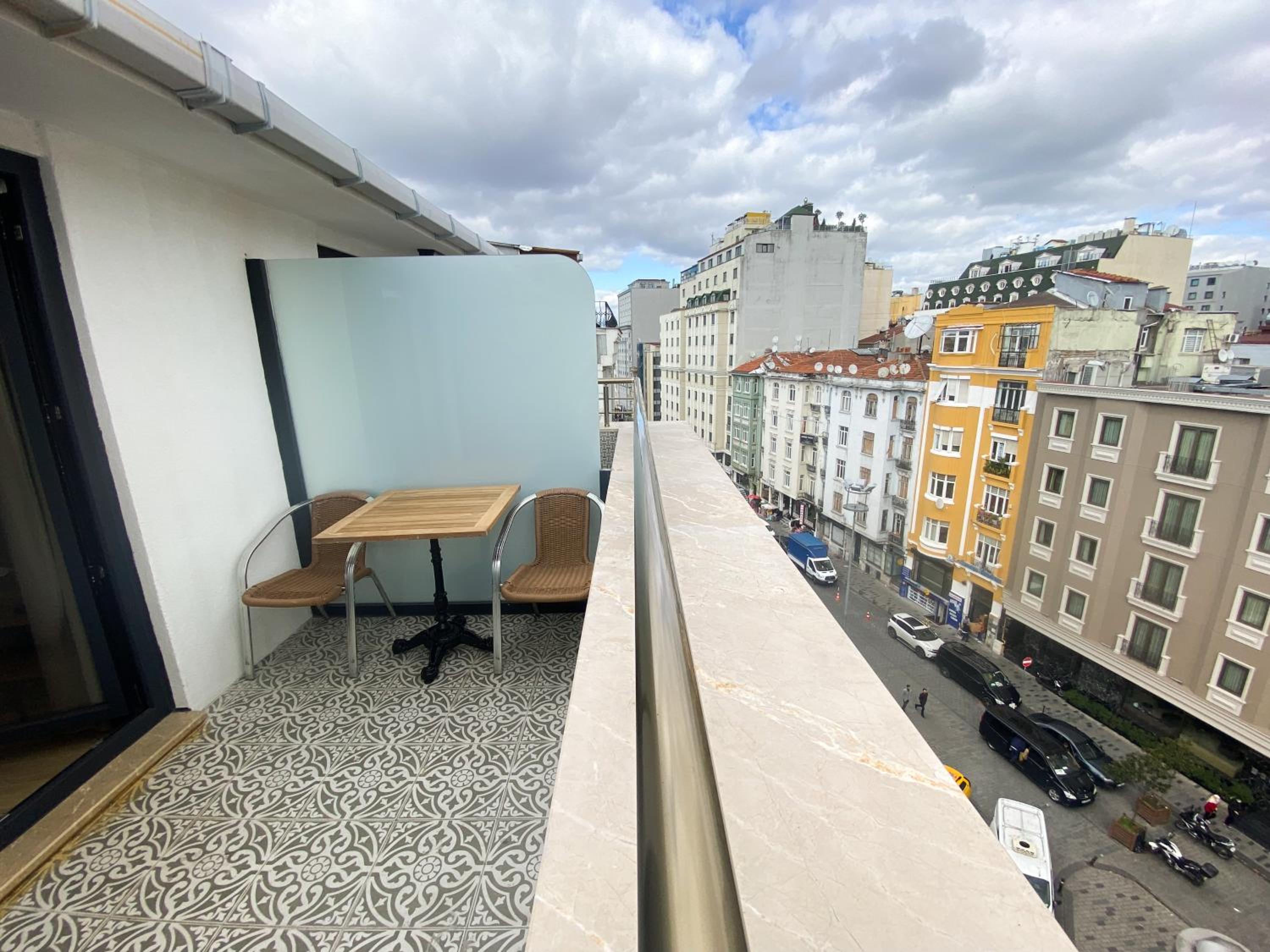 Celine Otel Taksim - Image 27