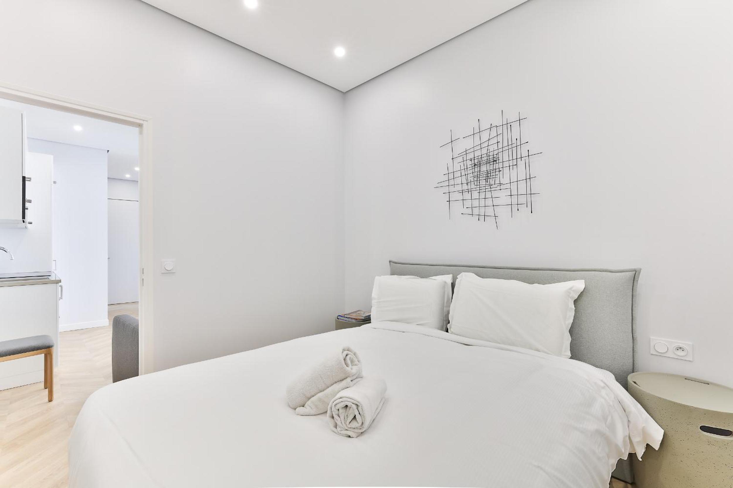 126 - Urban Amazing 3BR Montorgueil
