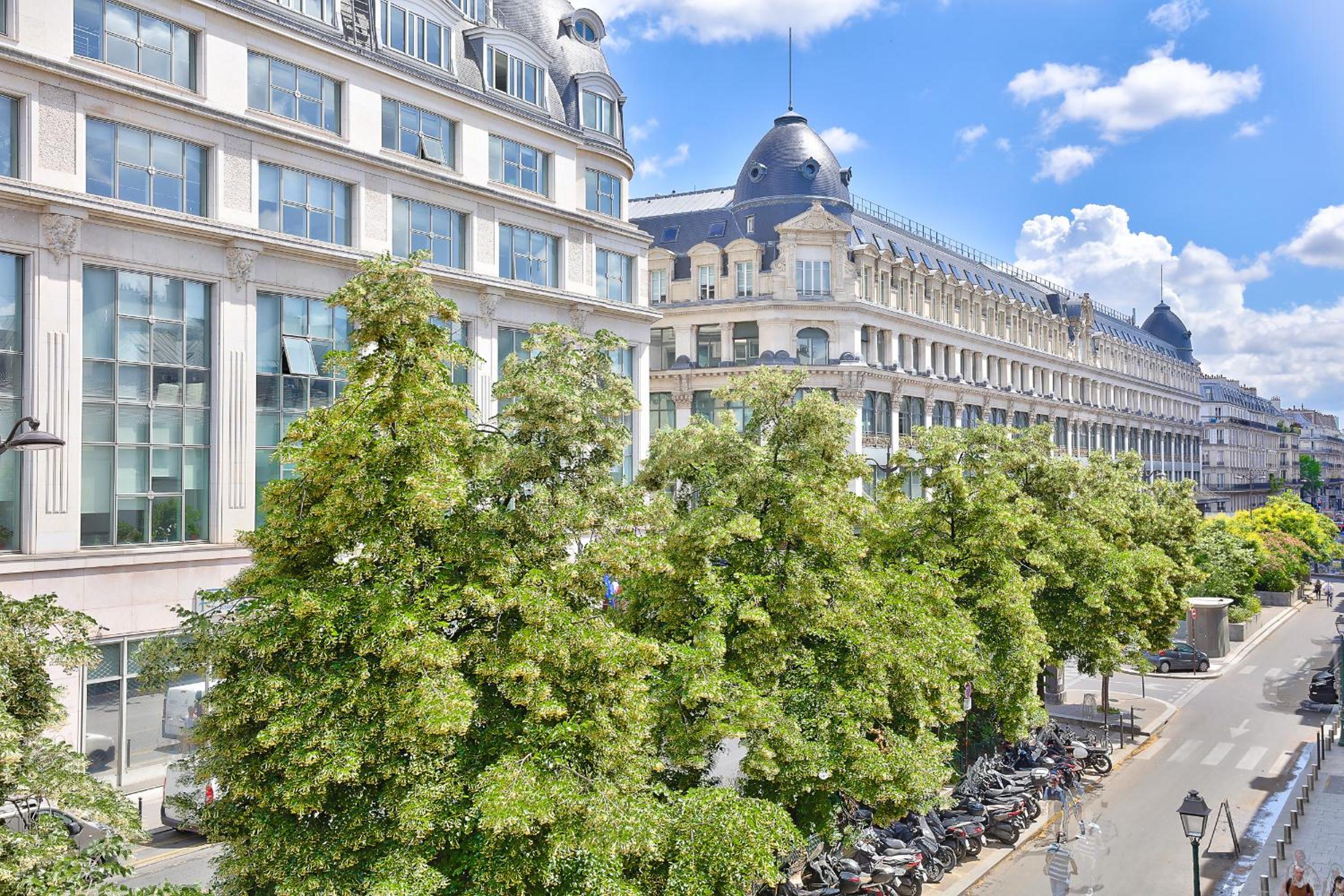 126 - Urban Amazing 3BR Montorgueil
