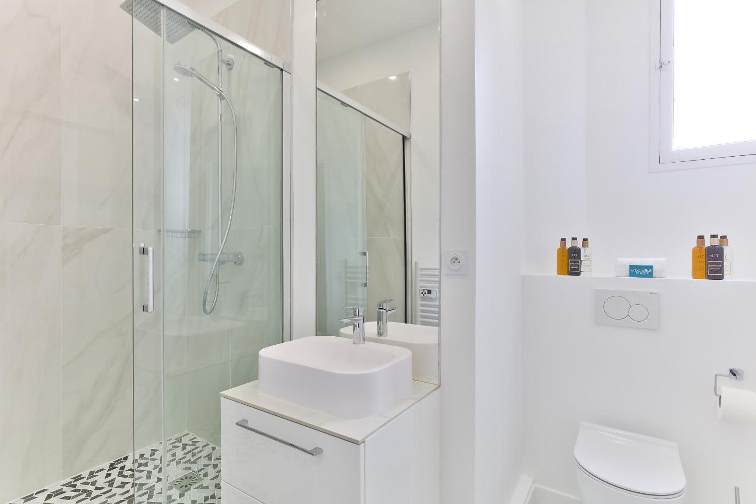 126 - Urban Amazing 3BR Montorgueil