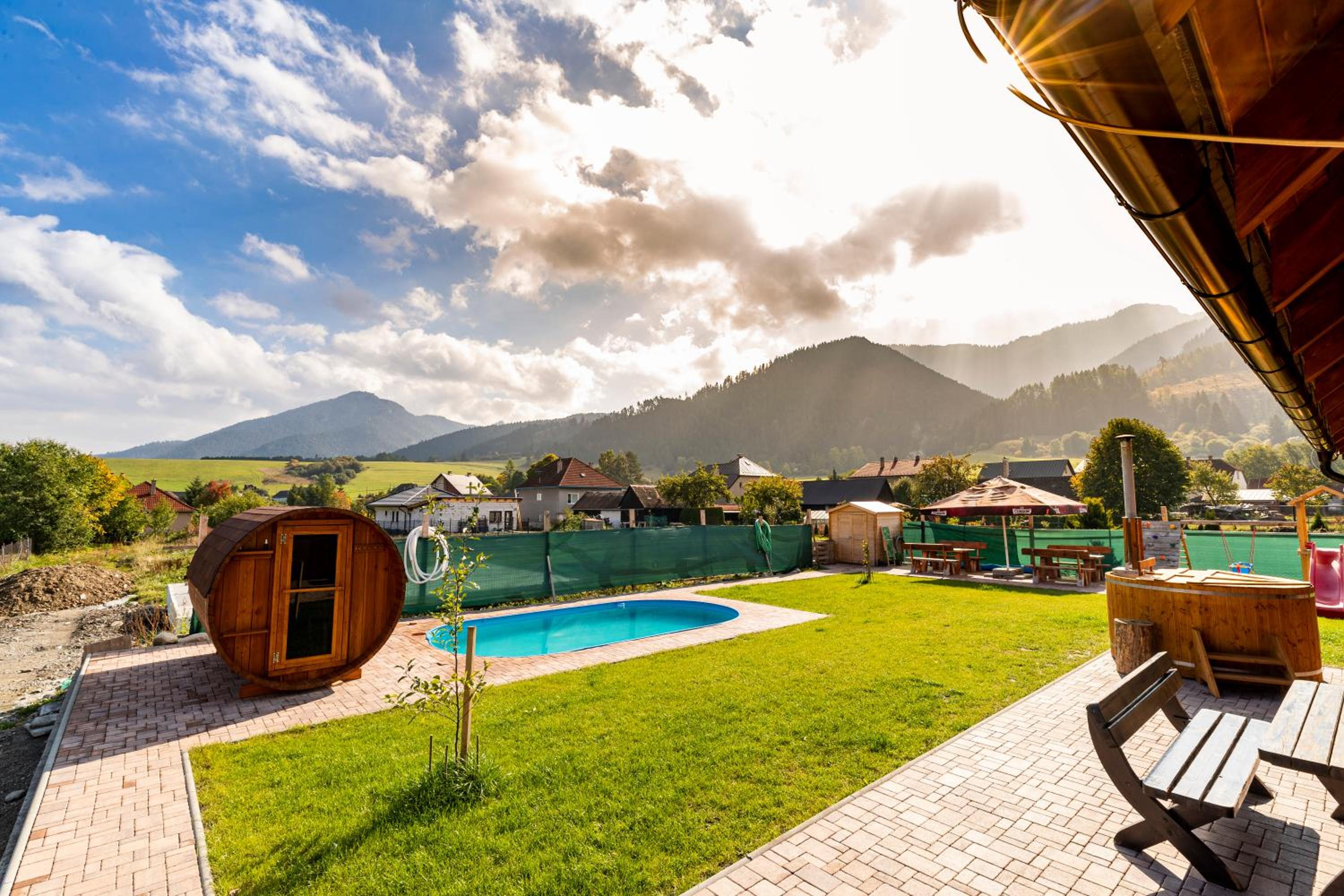 Drevenice Liptov - family apartments view 4