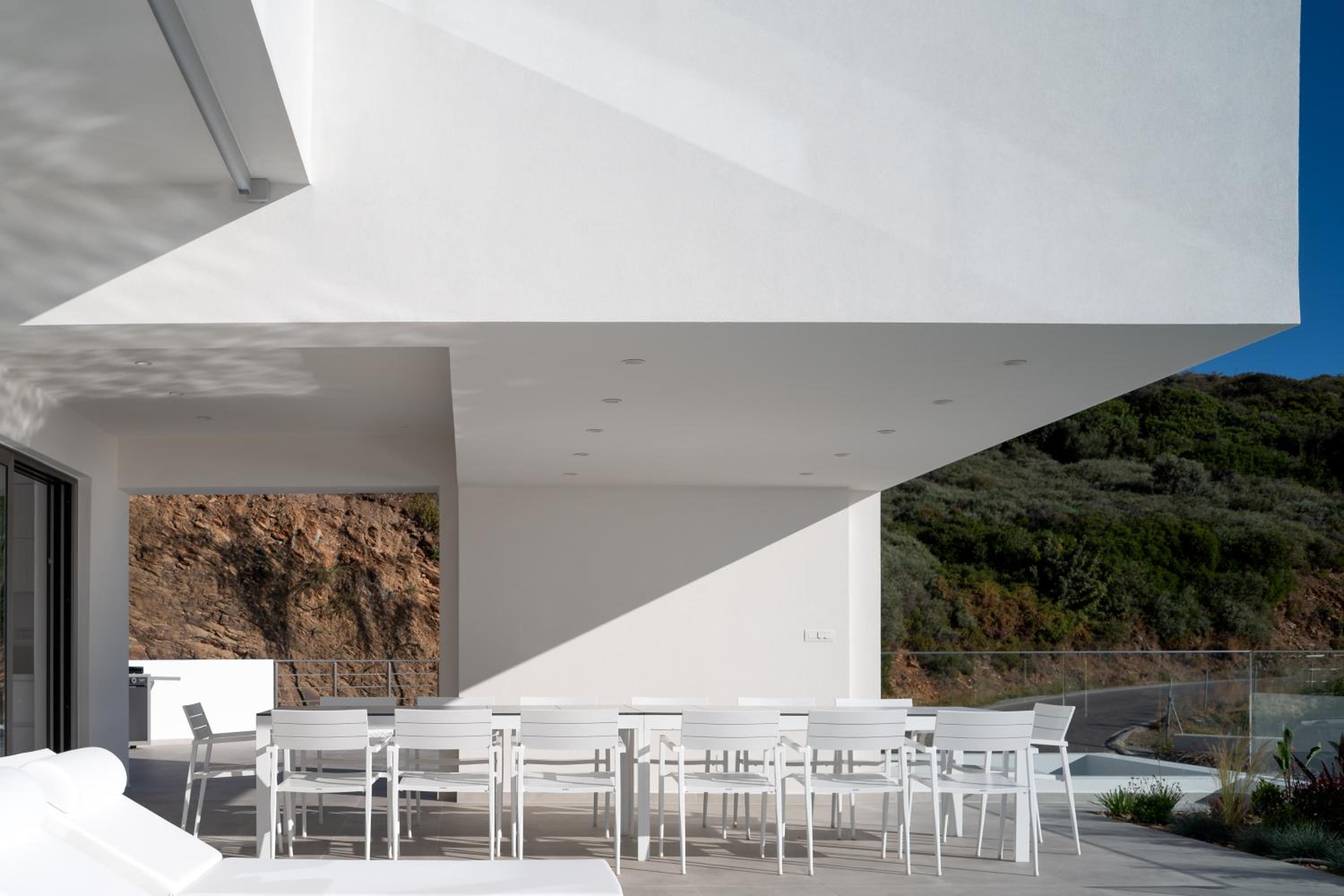 Ode Iconic Residence, forever in blue - Best Villa, By ThinkVilla view 5