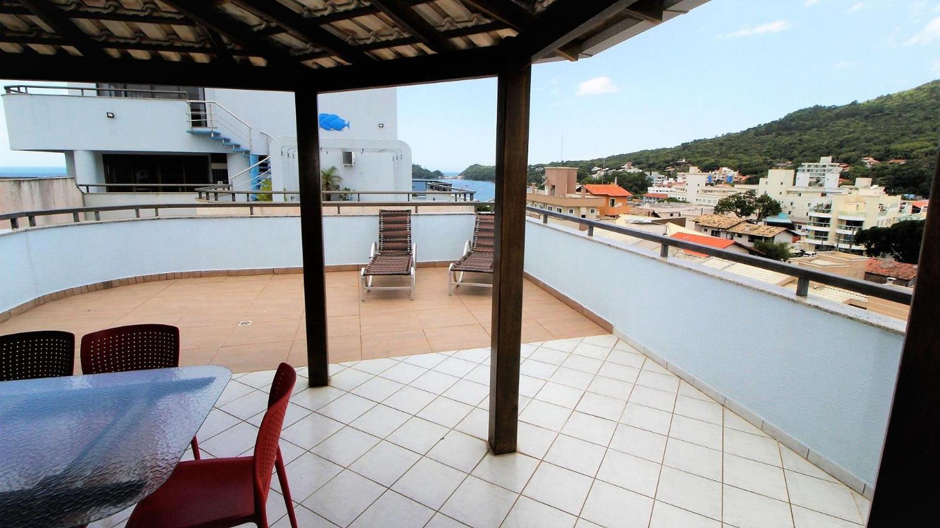 1021 - Cobertura em Bombinhas com Vista para o Mar