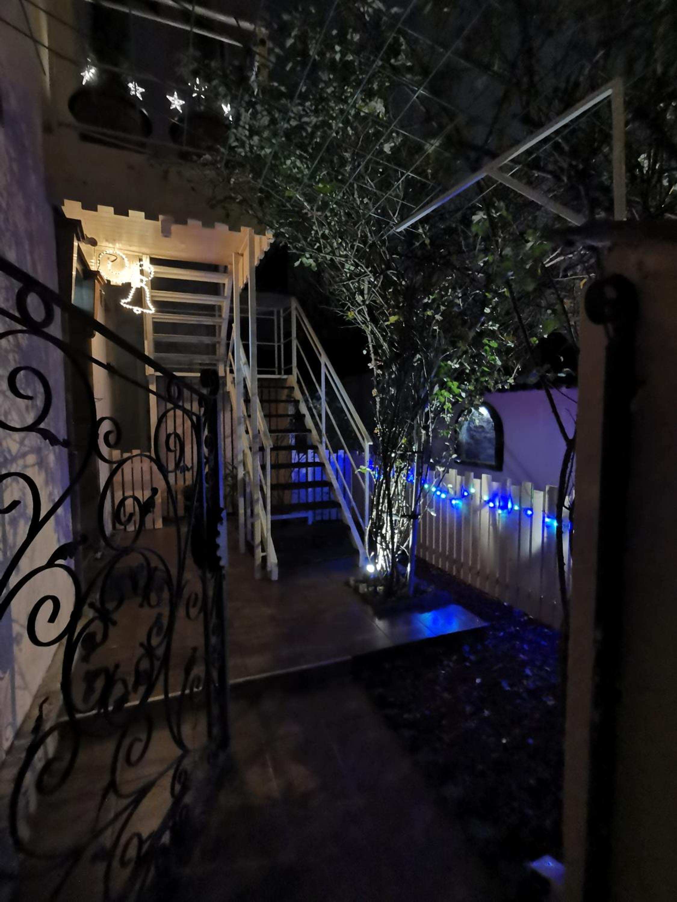 Gardos riverview