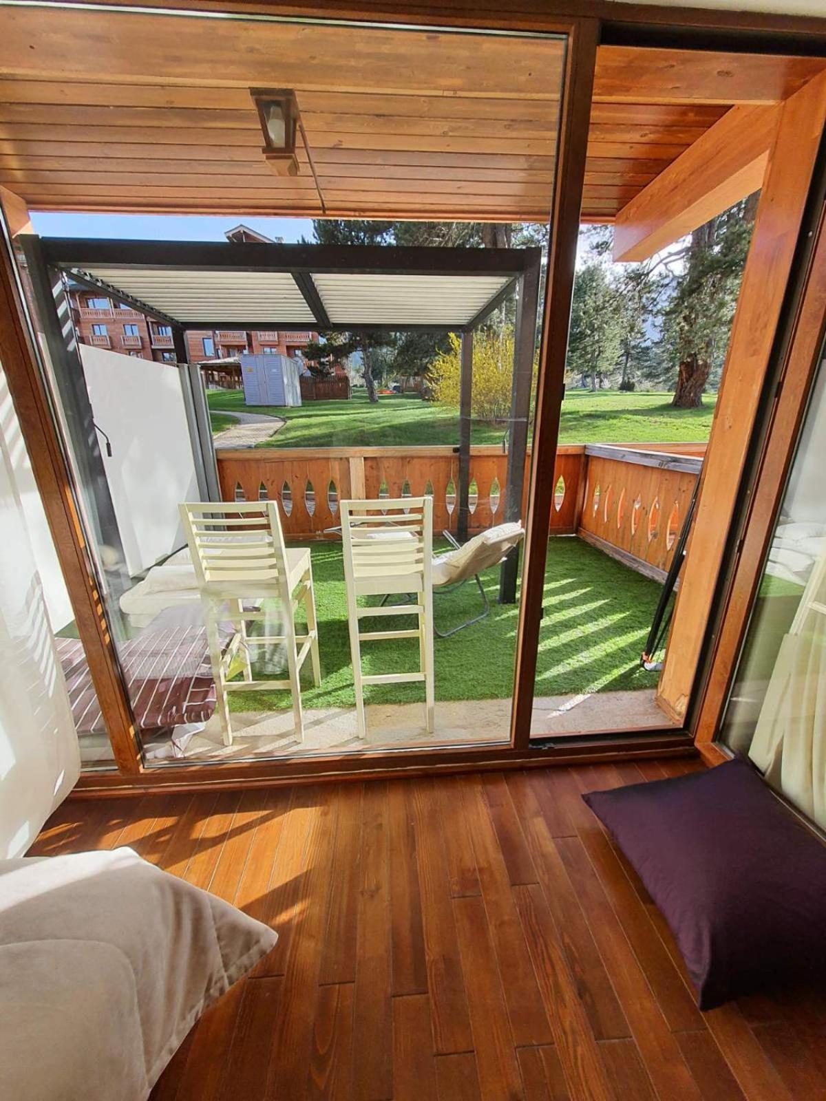 Vintage studio at Pirin golf