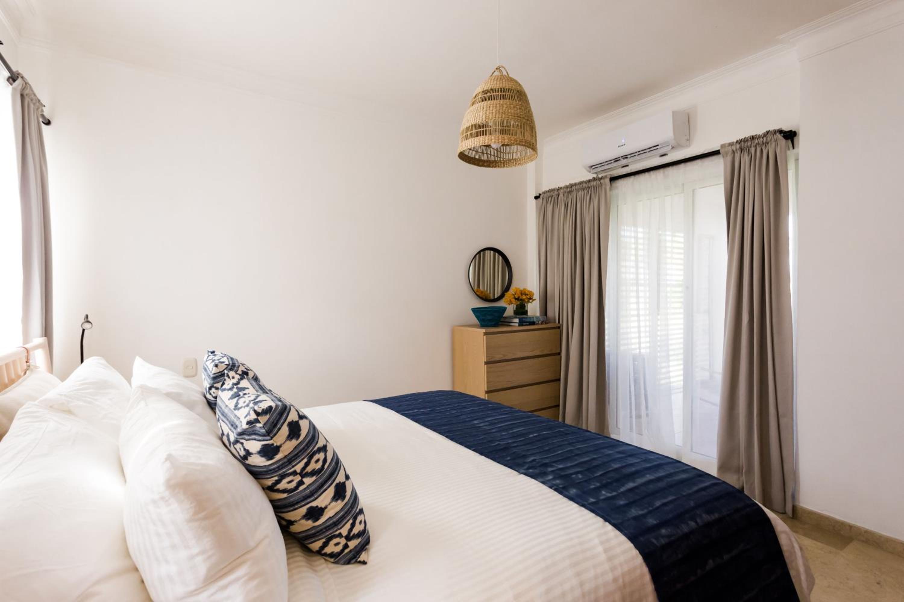 Punta Cana 2 Bedr. up to 6 guests 1 mile to Beach view 4