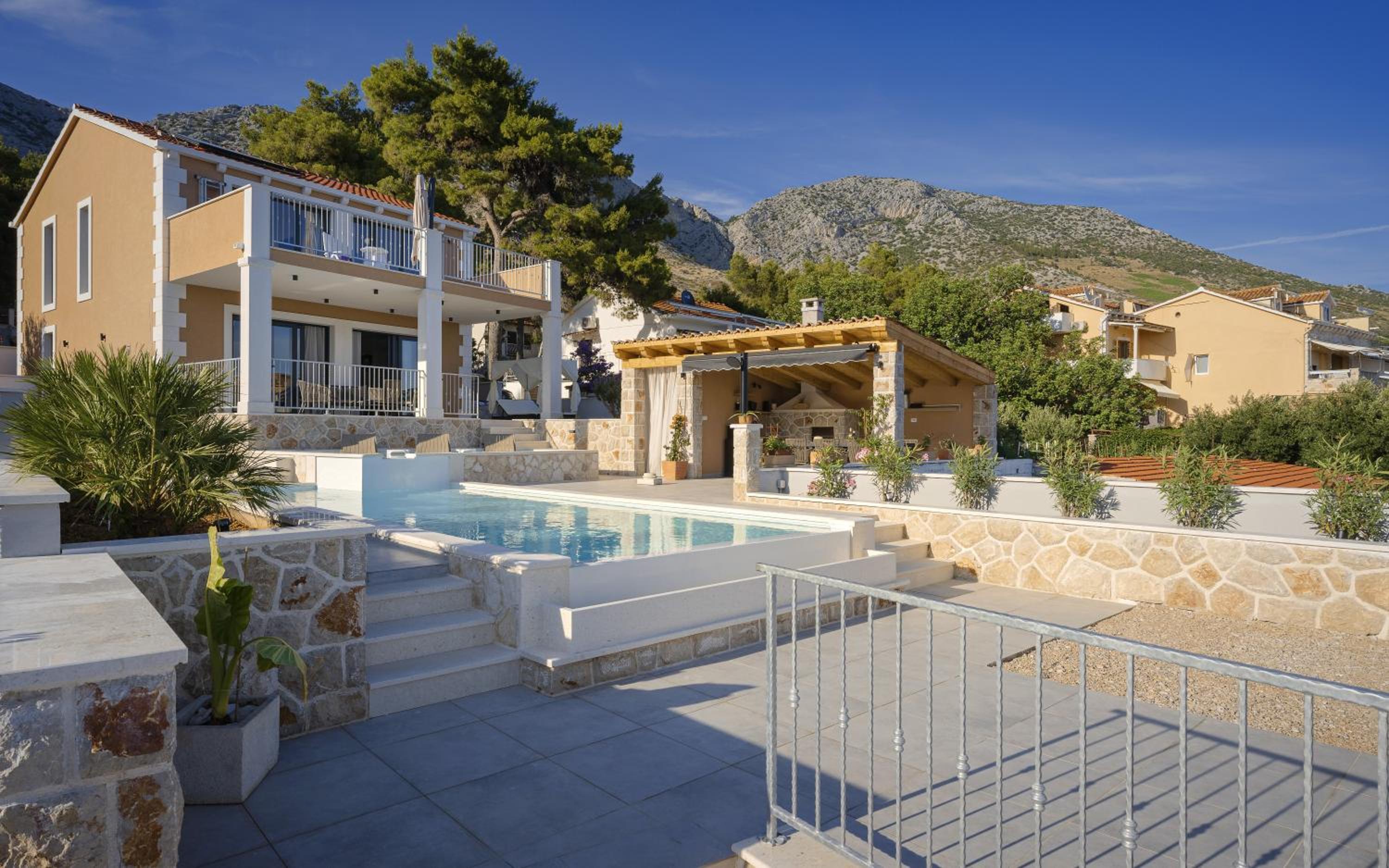 Villa Luce di Mare view 4