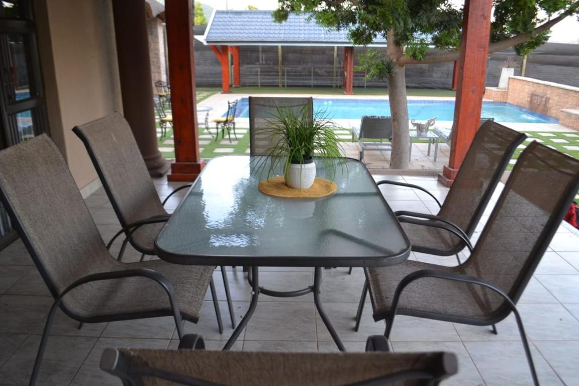 Honolulu Lifestyle Guest Lodge