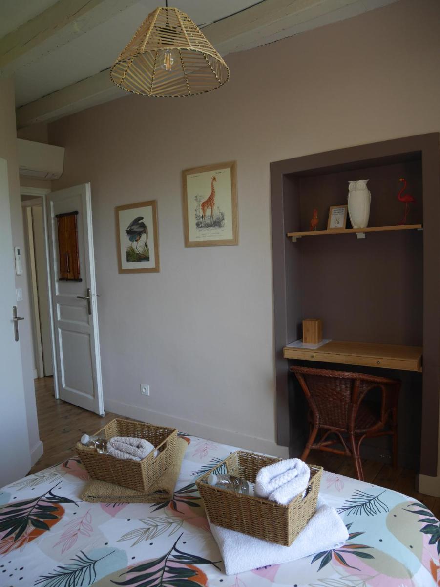 Les Volets Violets - Property Image 45