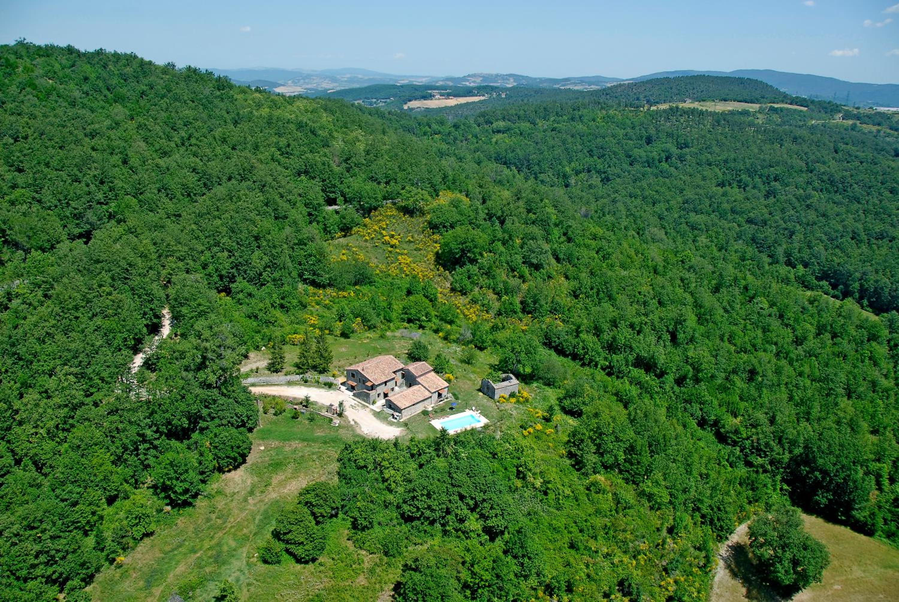 B&B al Pozzolone view 2