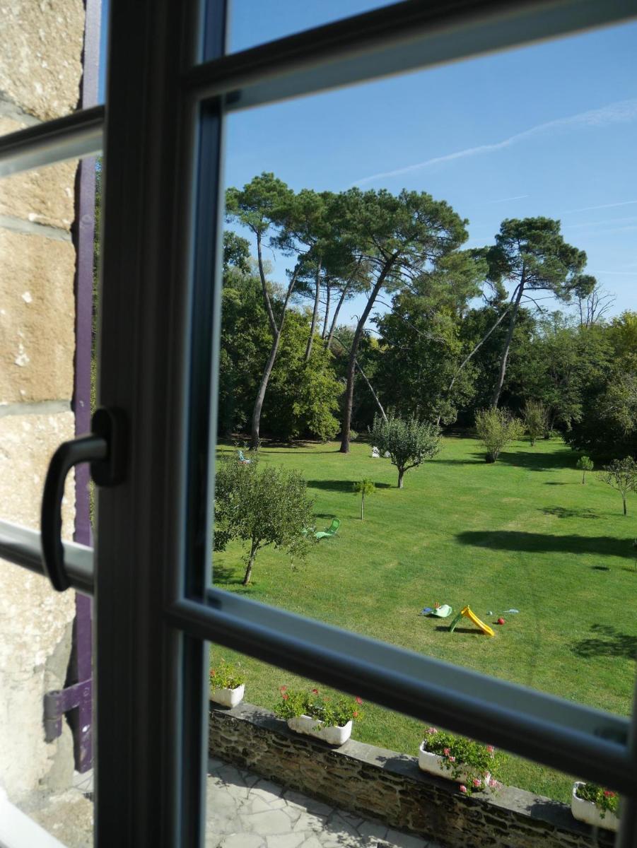 Les Volets Violets - Property Image 18