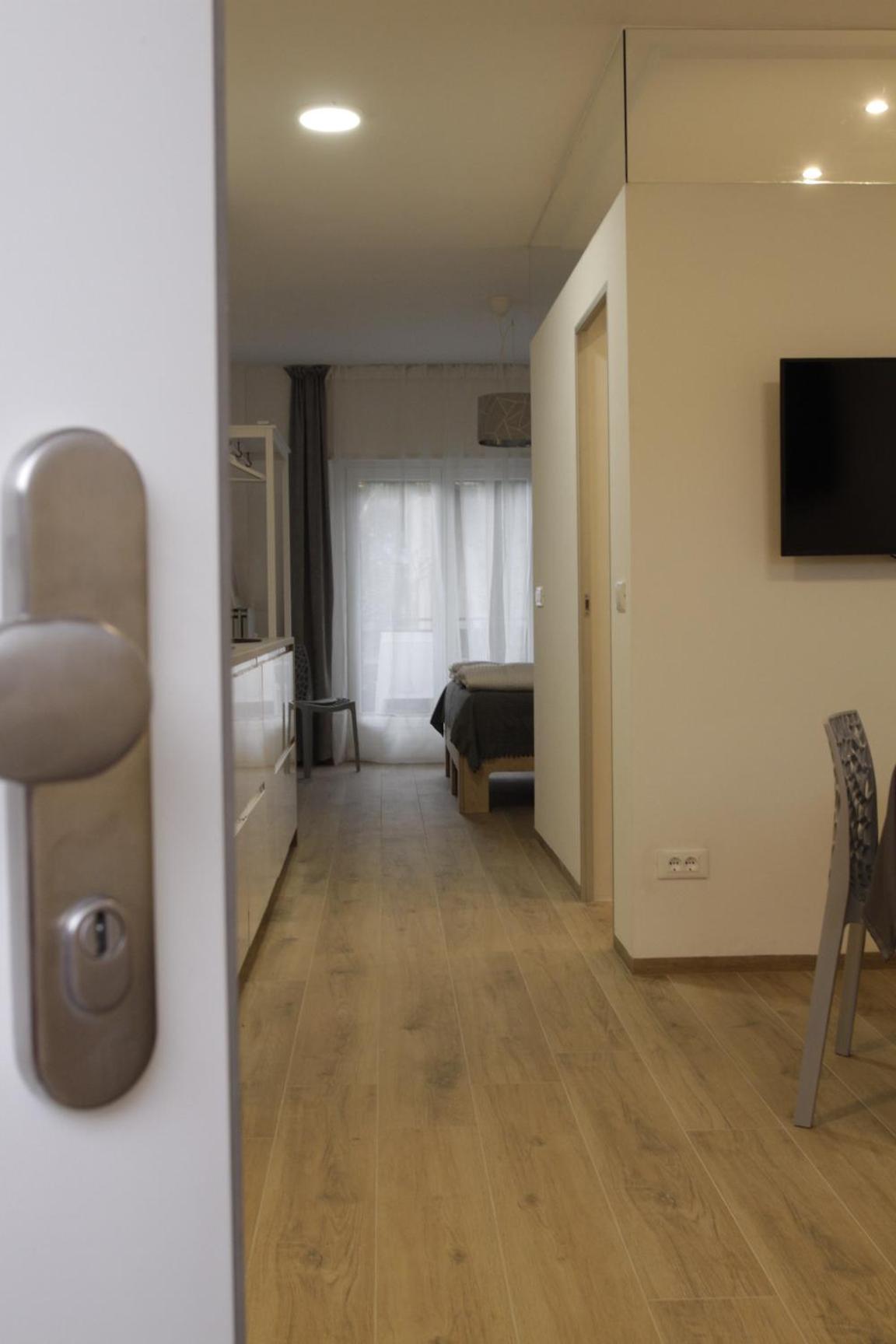 Apartment Mia en Merano — hotel room
