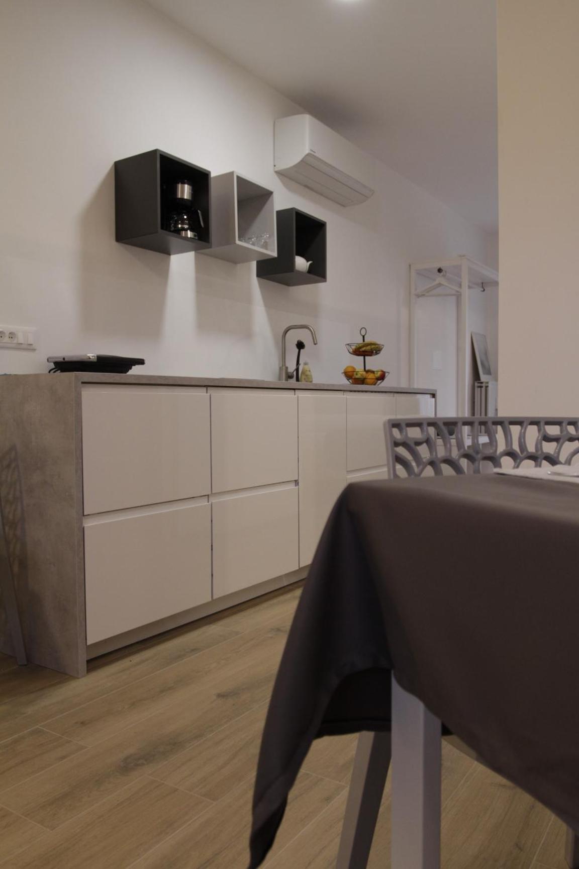 Apartment Mia en Merano — kitchen