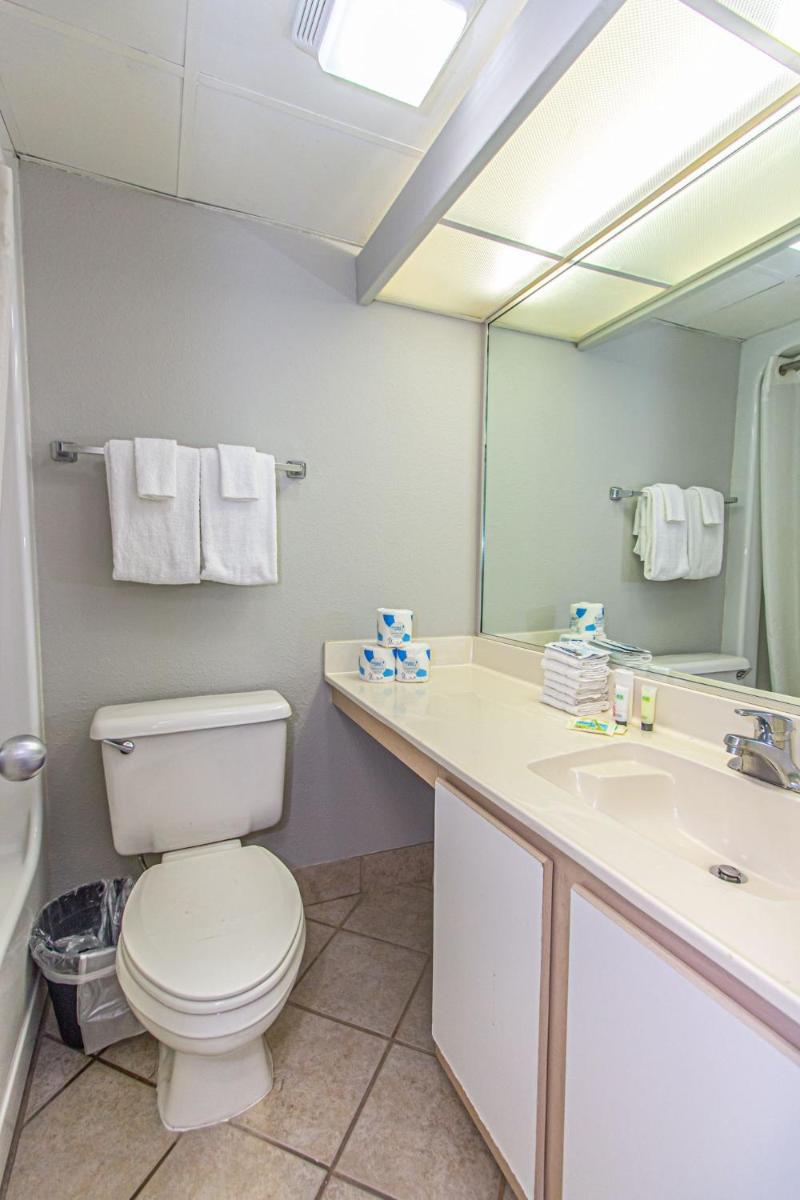 Beautifully Decorated Direct Oceanfront 1 BR 1 BA Condo Atlantica 1003 view 5