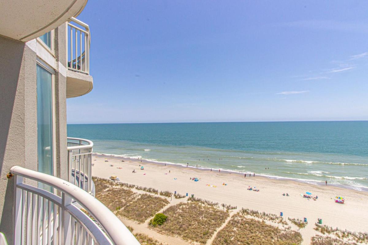 Hotel Beautifully Decorated Direct Oceanfront 1 BR 1 BA Condo Atlantica 1003 - Image 1