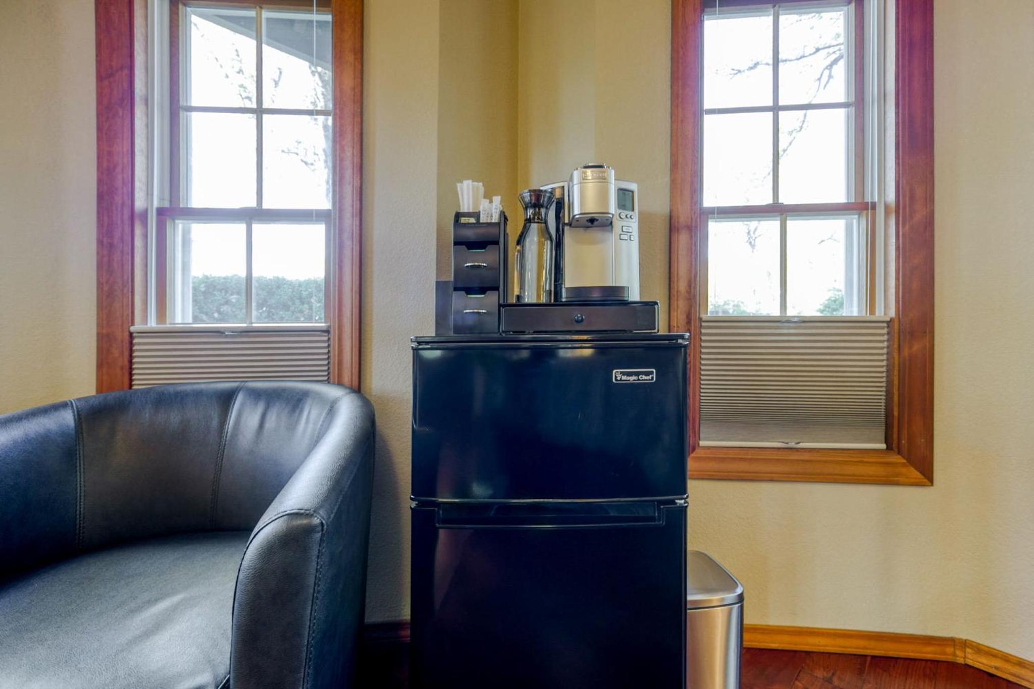 Redding Vacations - Hope Inn Redding - Property Image 14