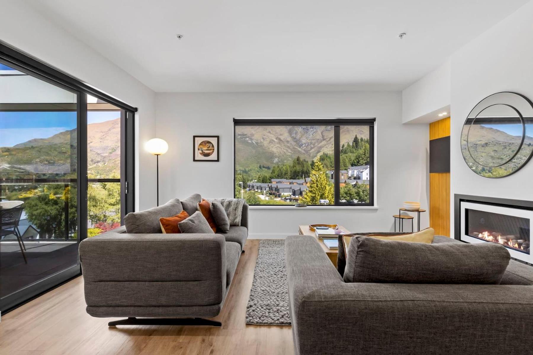 Riverview Penthouse - Apartment 19