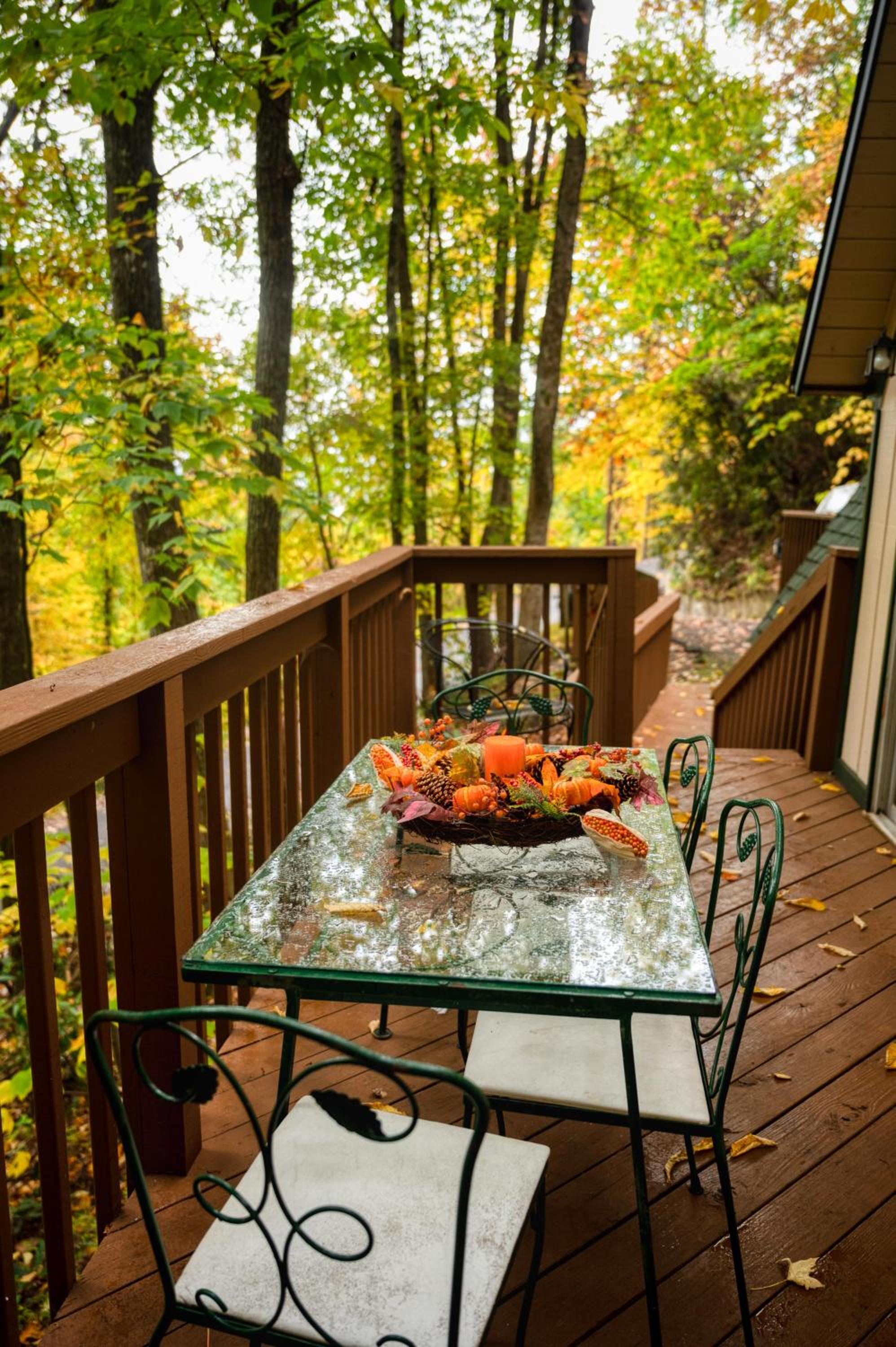 Smoky Bear Hideaway