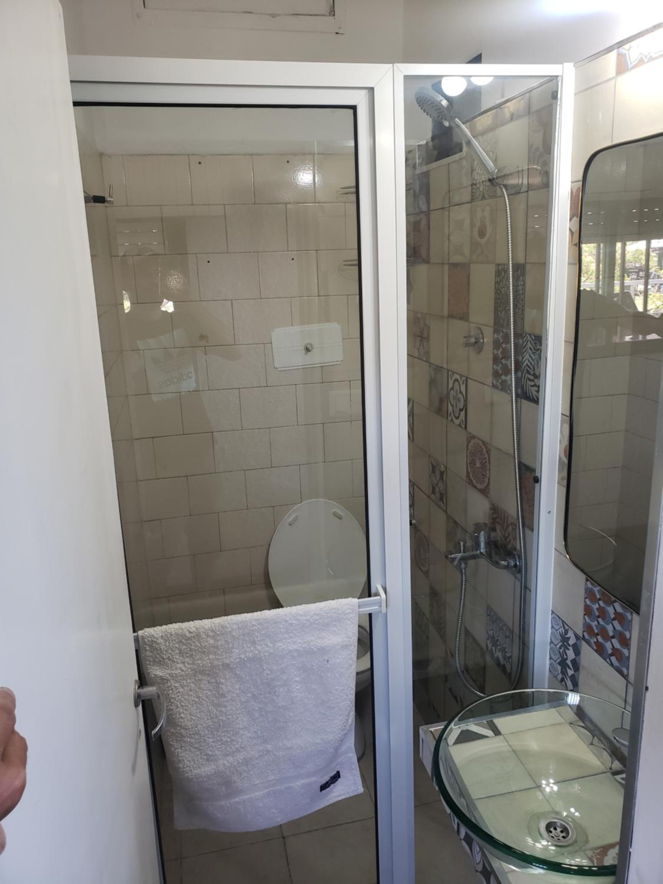 ViviSierras, Carlos Paz casa centro frente al lago, pileta climatizada, 4 dormitorios, 3 baños, quincho