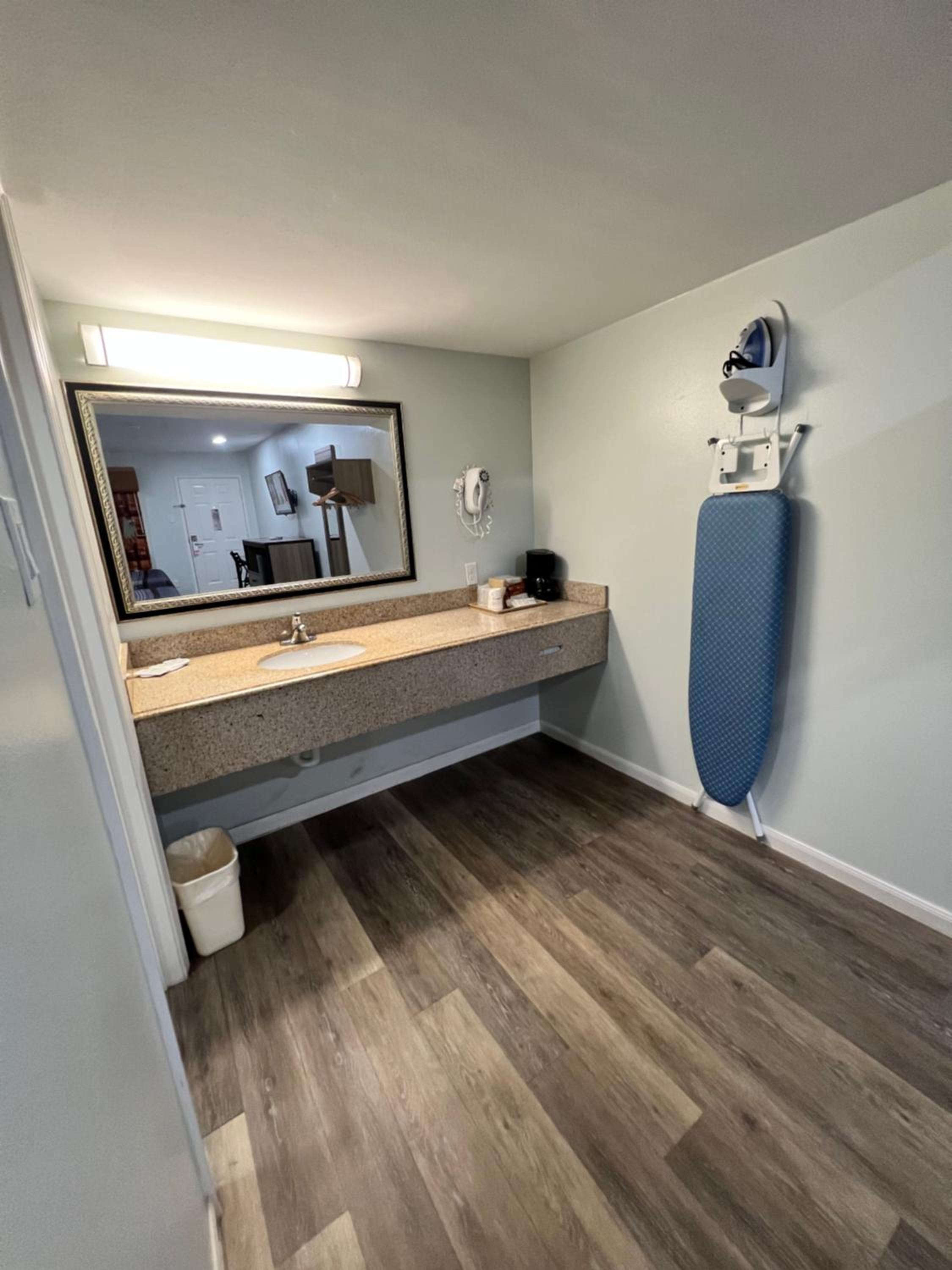 Continental Inn and Suites Nacogdoches TX SFA University Downtown