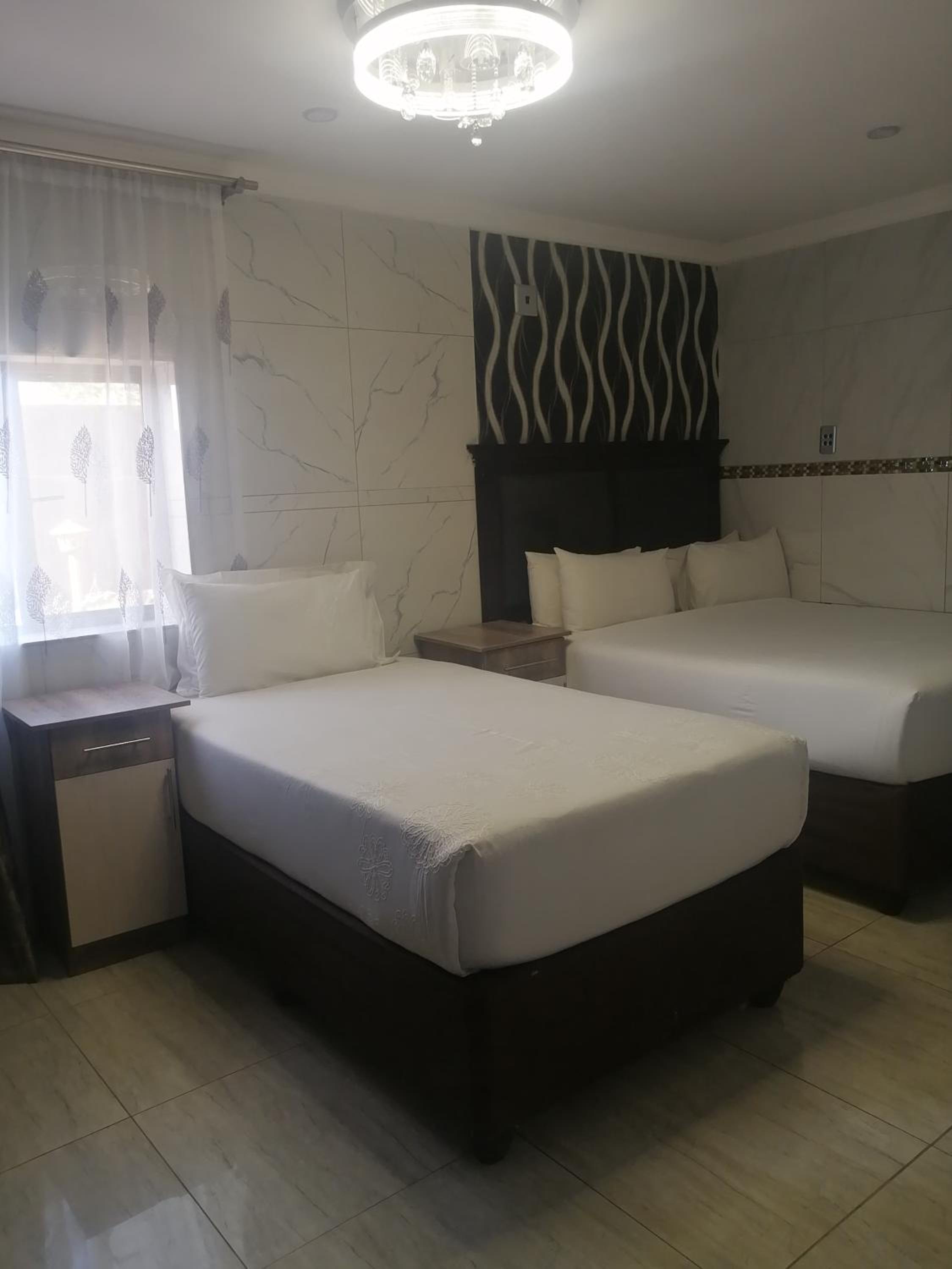 Photo 37