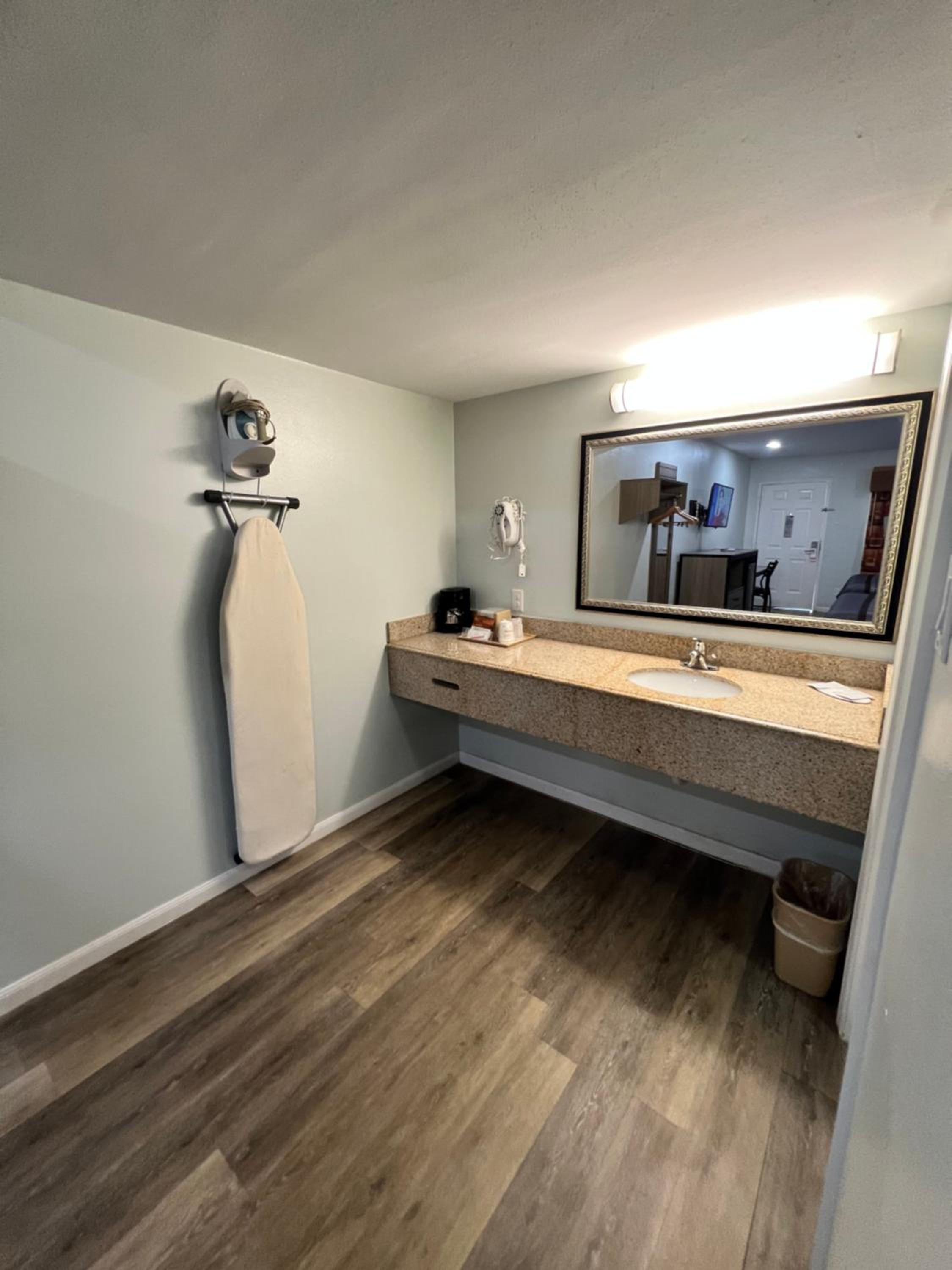 Continental Inn and Suites Nacogdoches TX SFA University Downtown