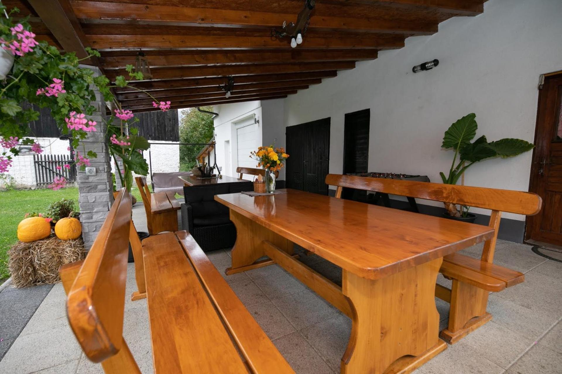 Apartman Gomirje view 3