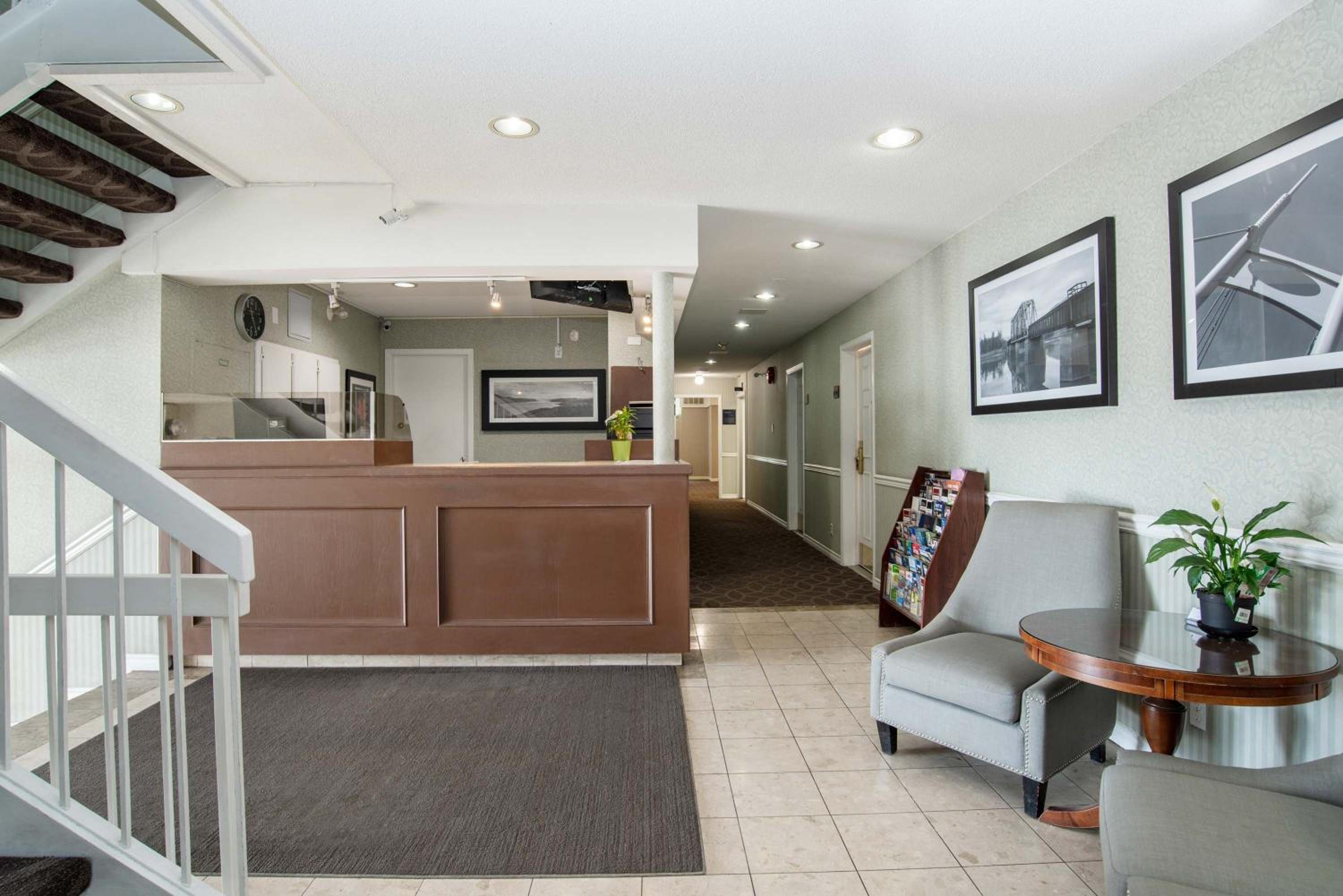 Sandman Inn Kamloops-1