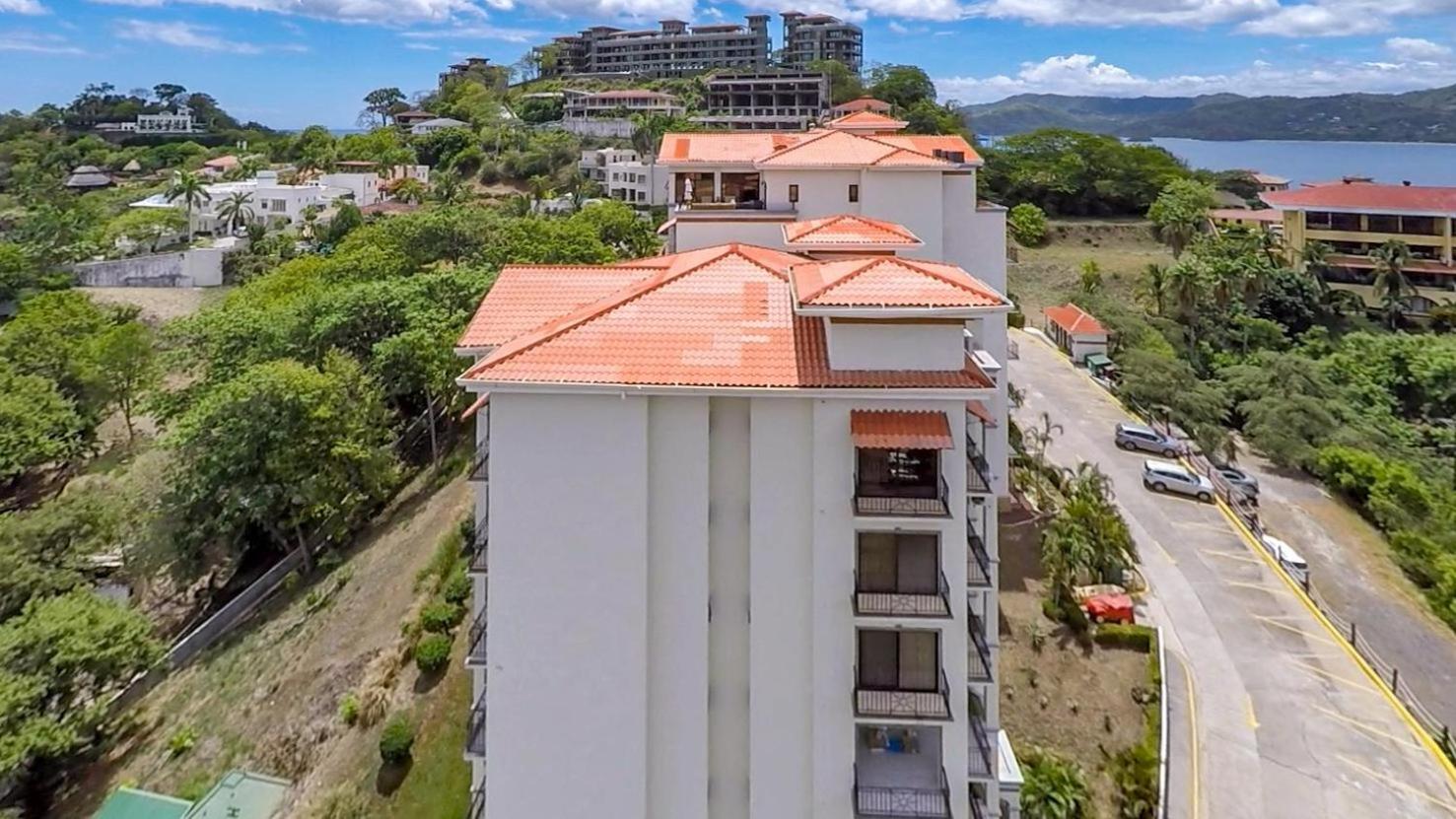 Elegant Oceanview Condo with Spacious Open-Concept Floor Plan and Inviting Beach Design