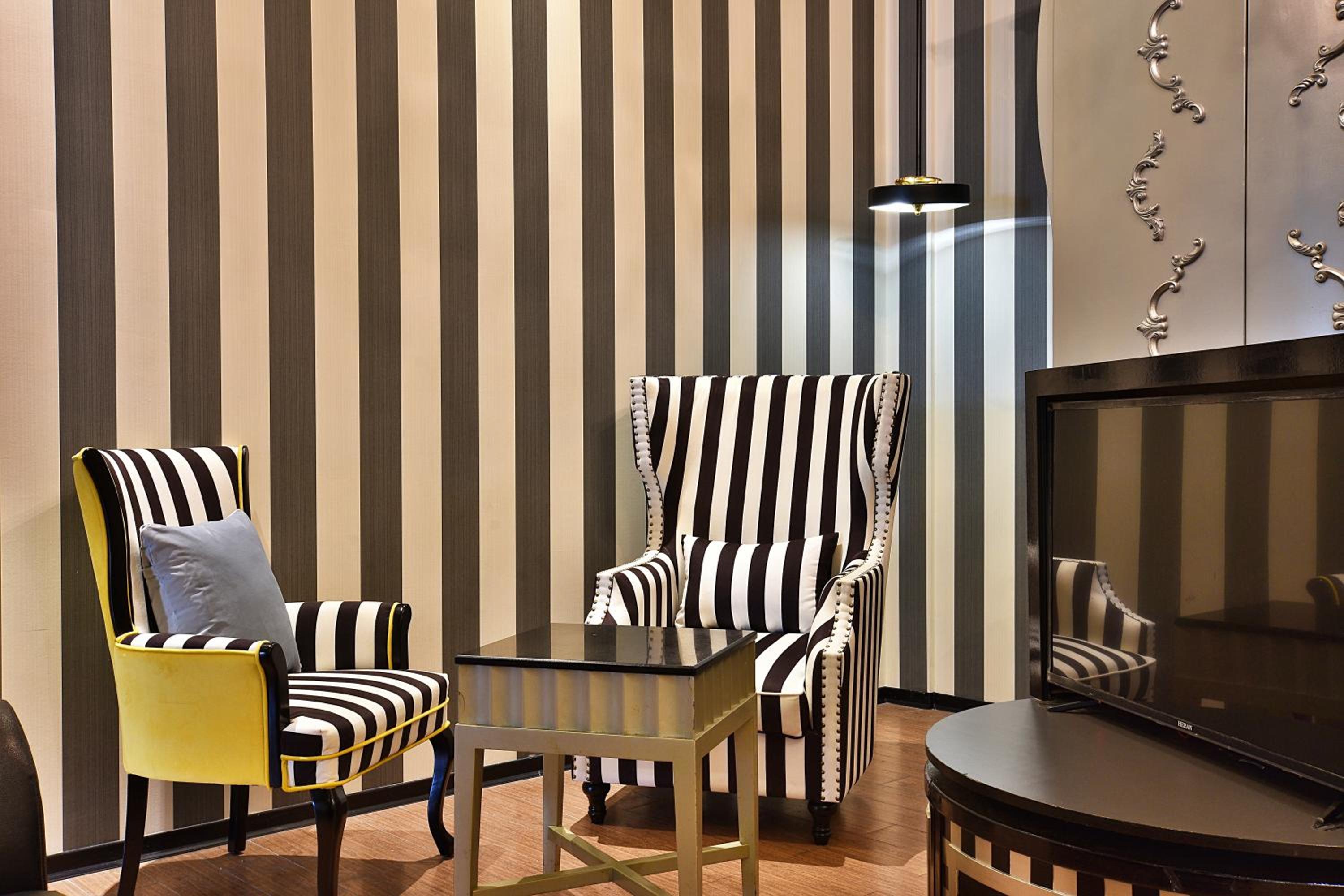 Vogue Boutique Motel