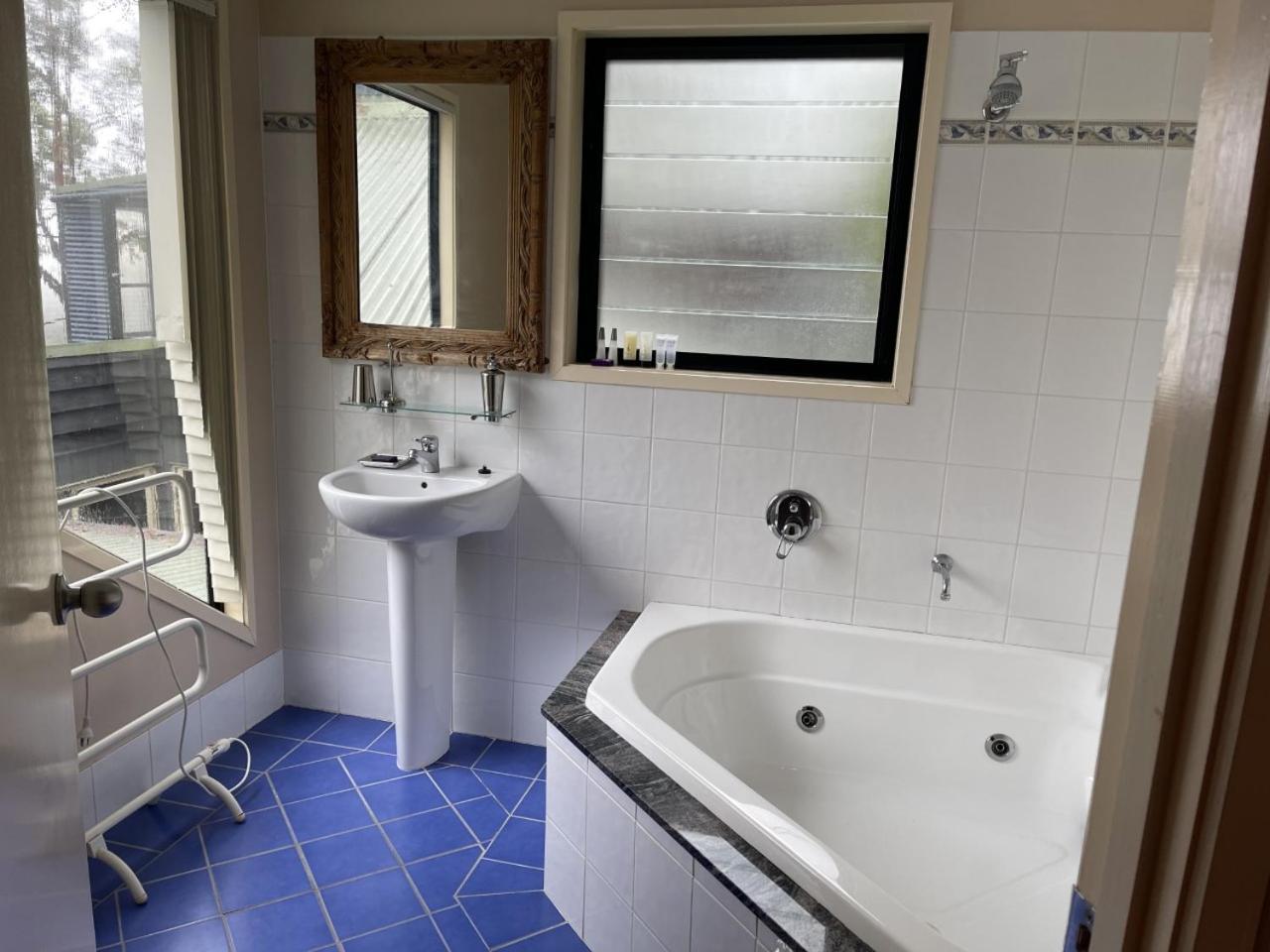 Tambaridge Bed & Breakfast