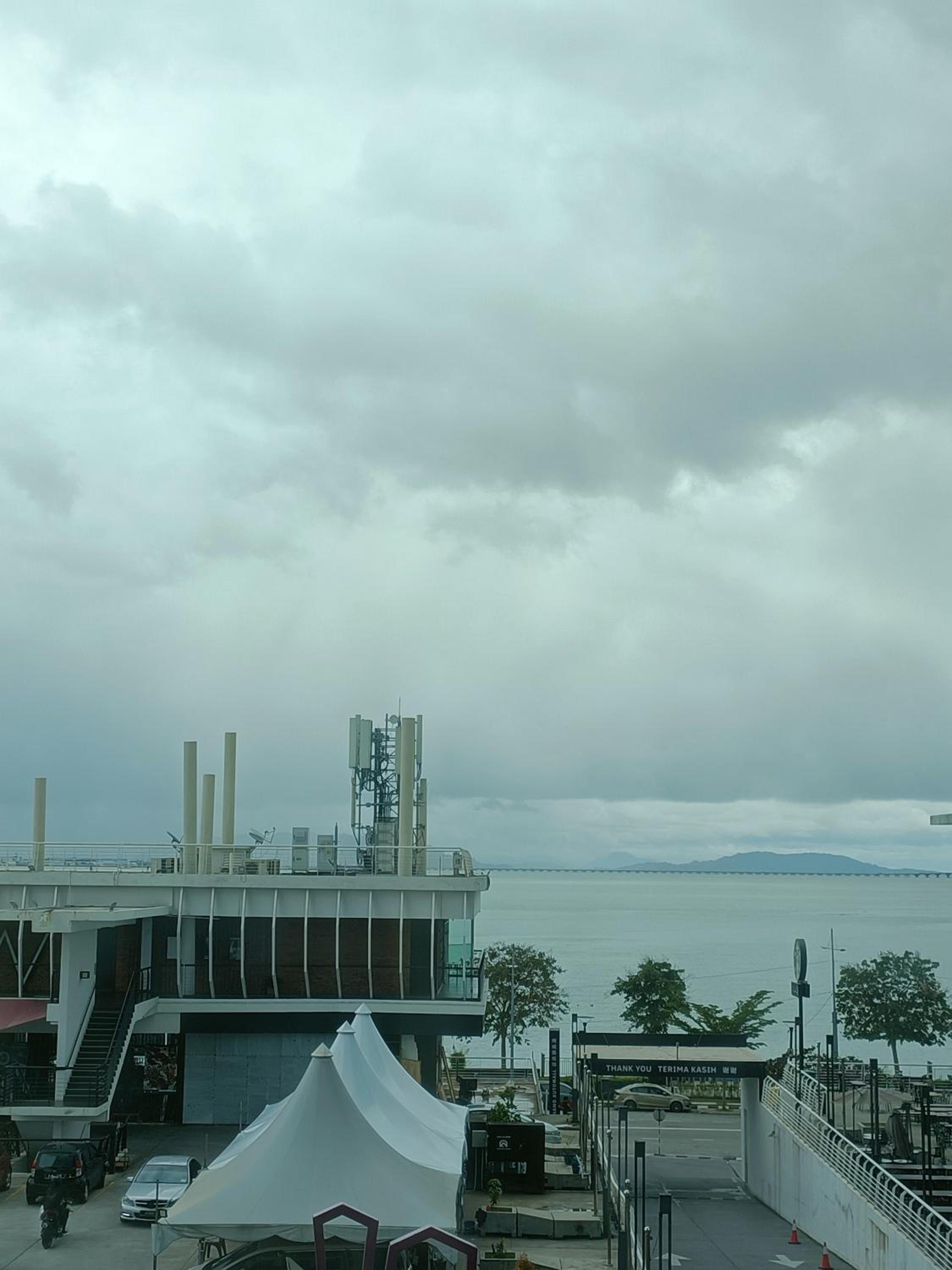 MARITIME SUITE KARPAH SINGH DRIVE PENANG photo 3