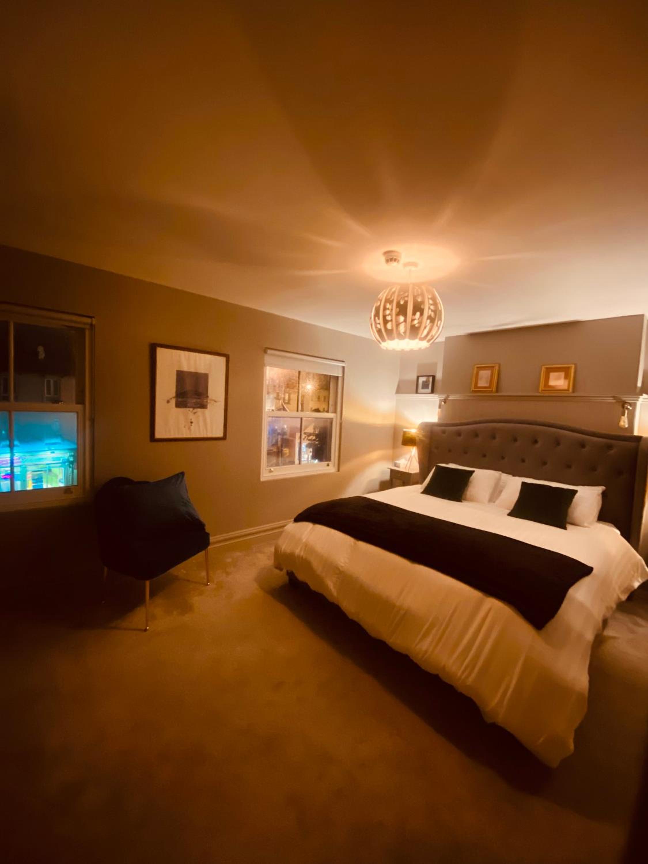 3 Bedroom Luxury Apartment Main Street Cashel Tipperary view 4