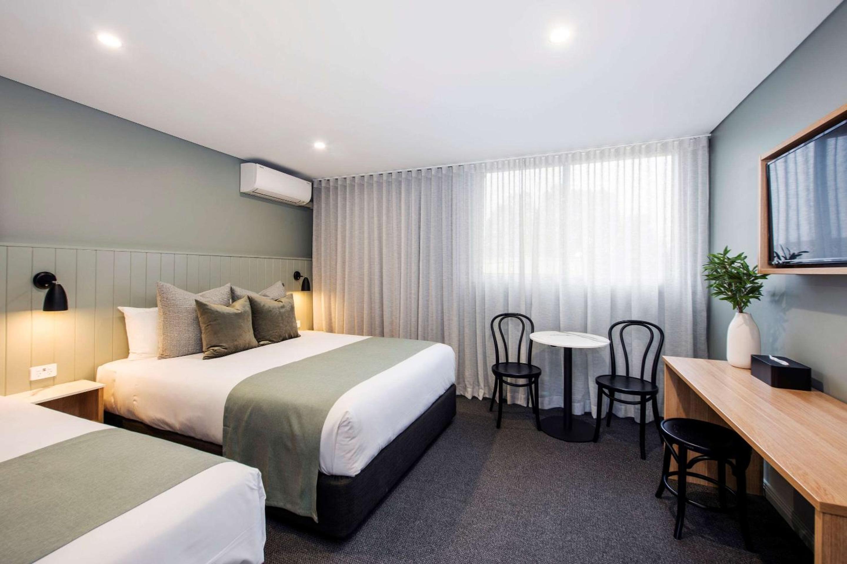 The Clairfield Hotel
