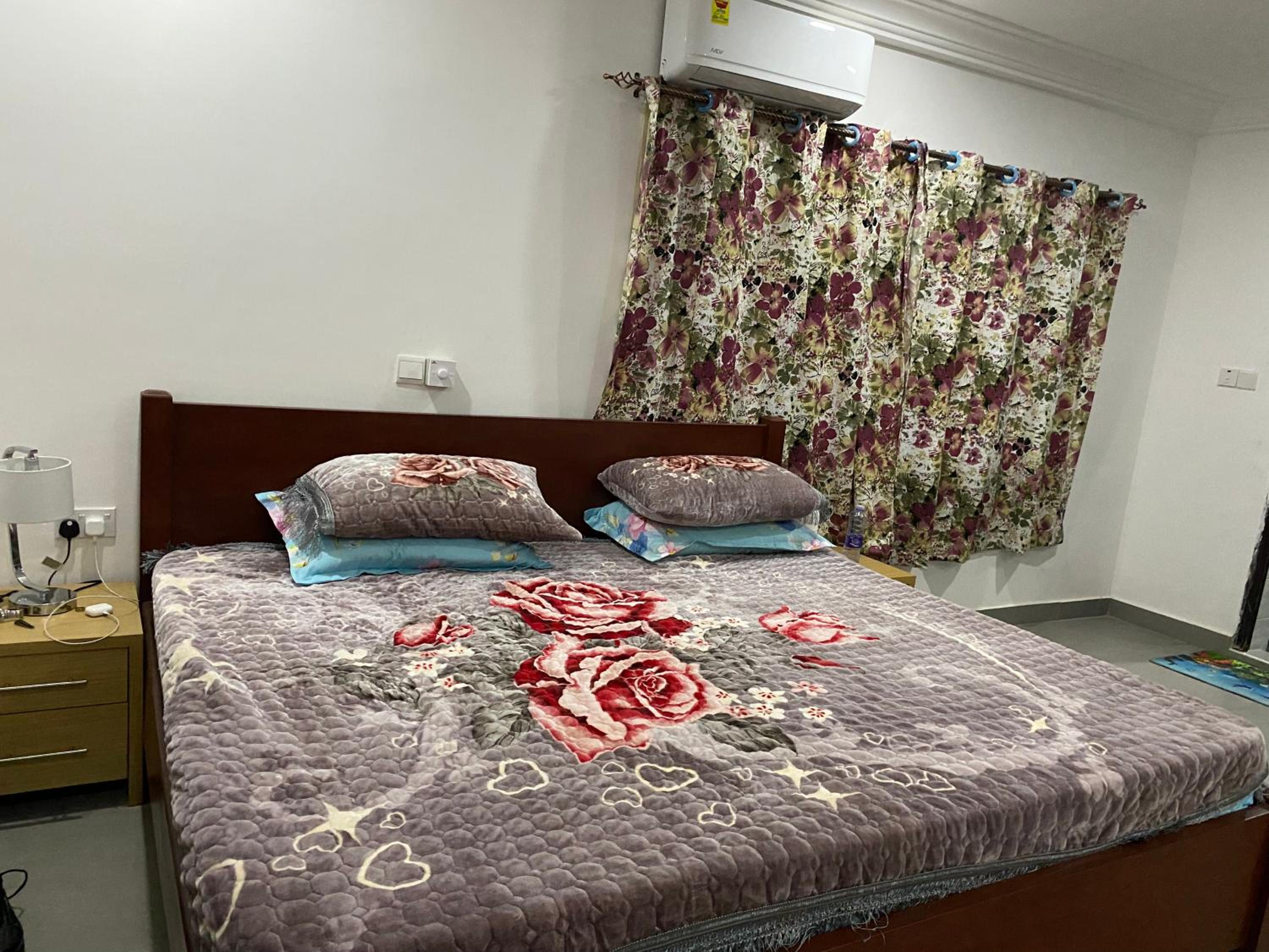 Oyibi New furnished house - Charming 3 Bedroom view 4