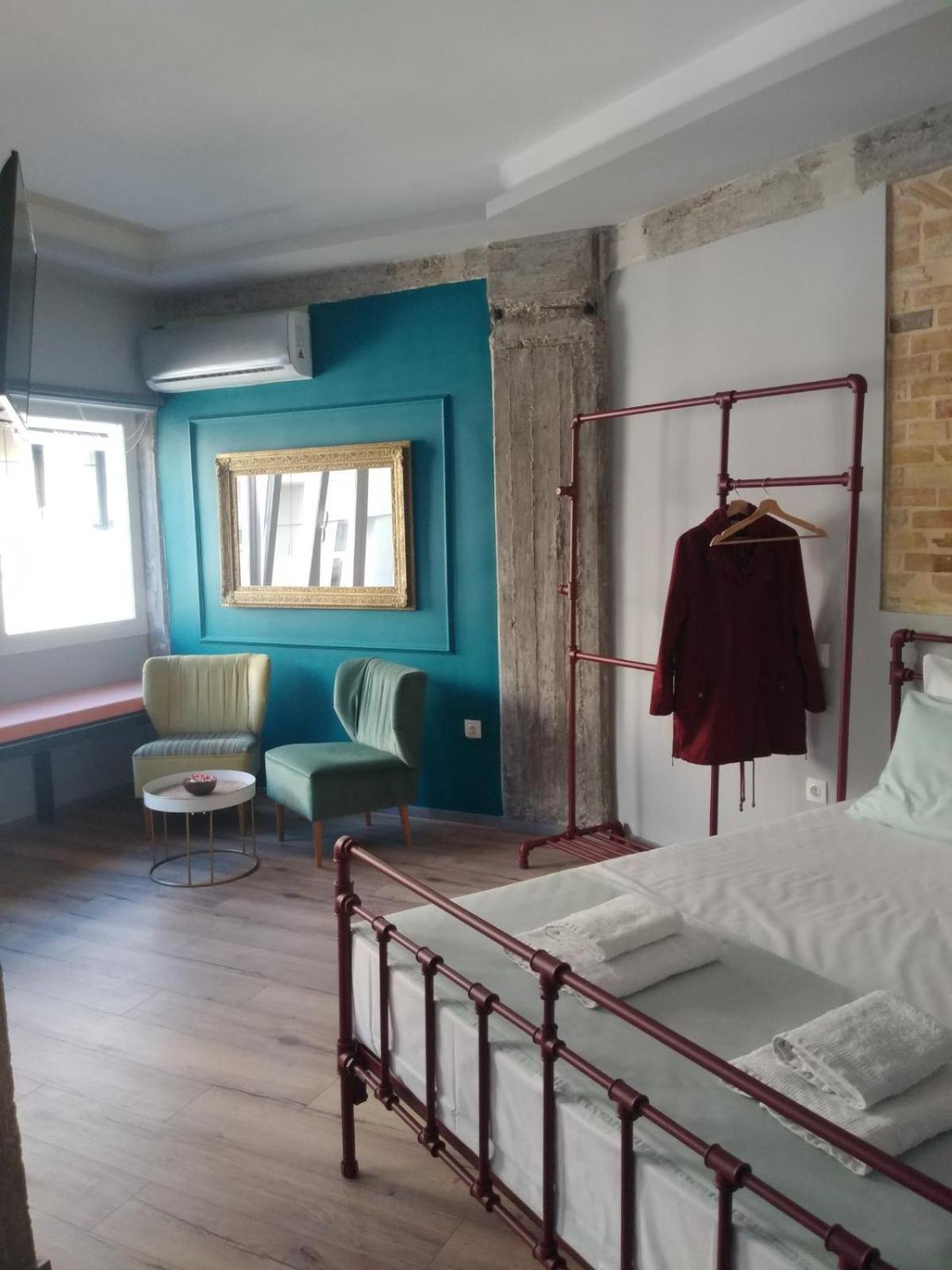 Na'maste Apartments
