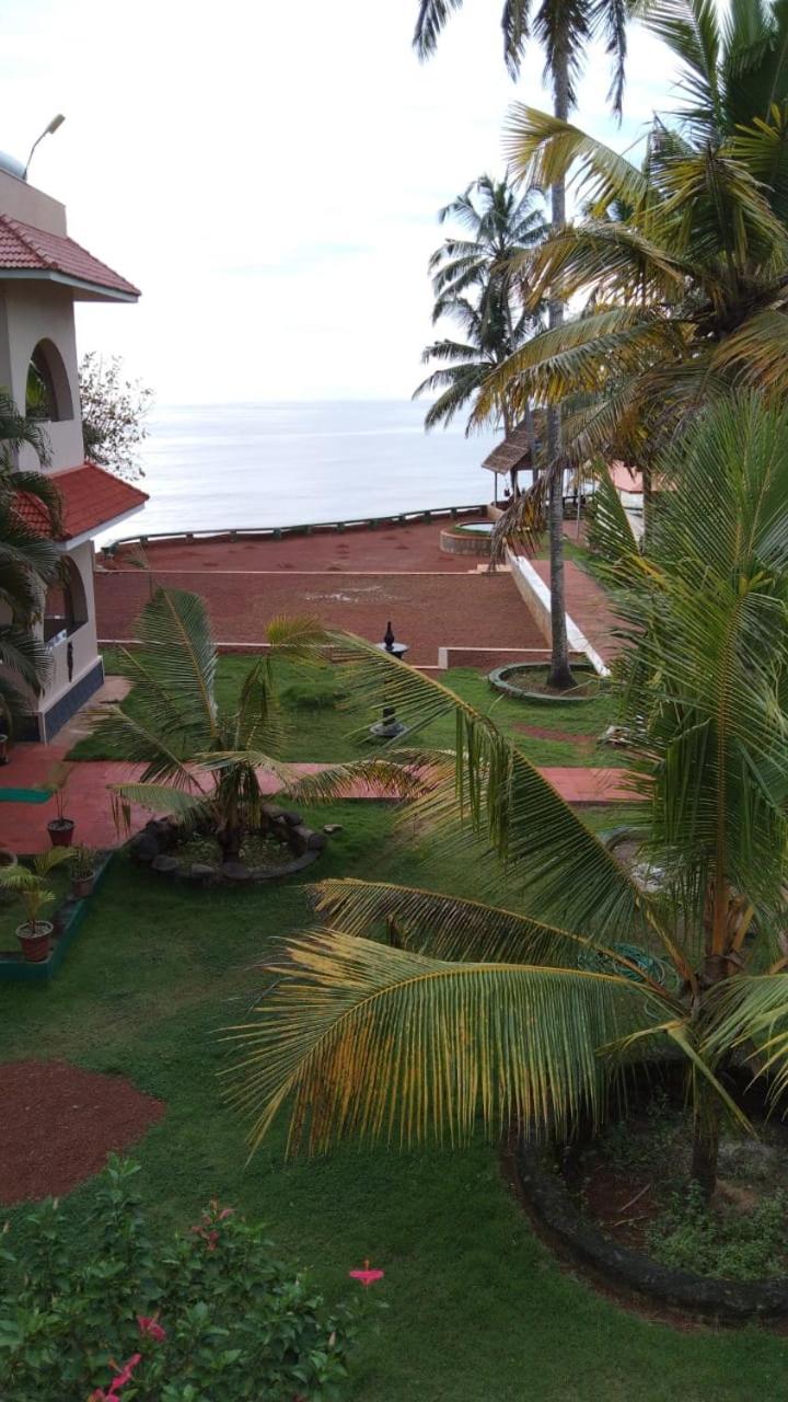 Seashore Beach Resort Varkala view 2