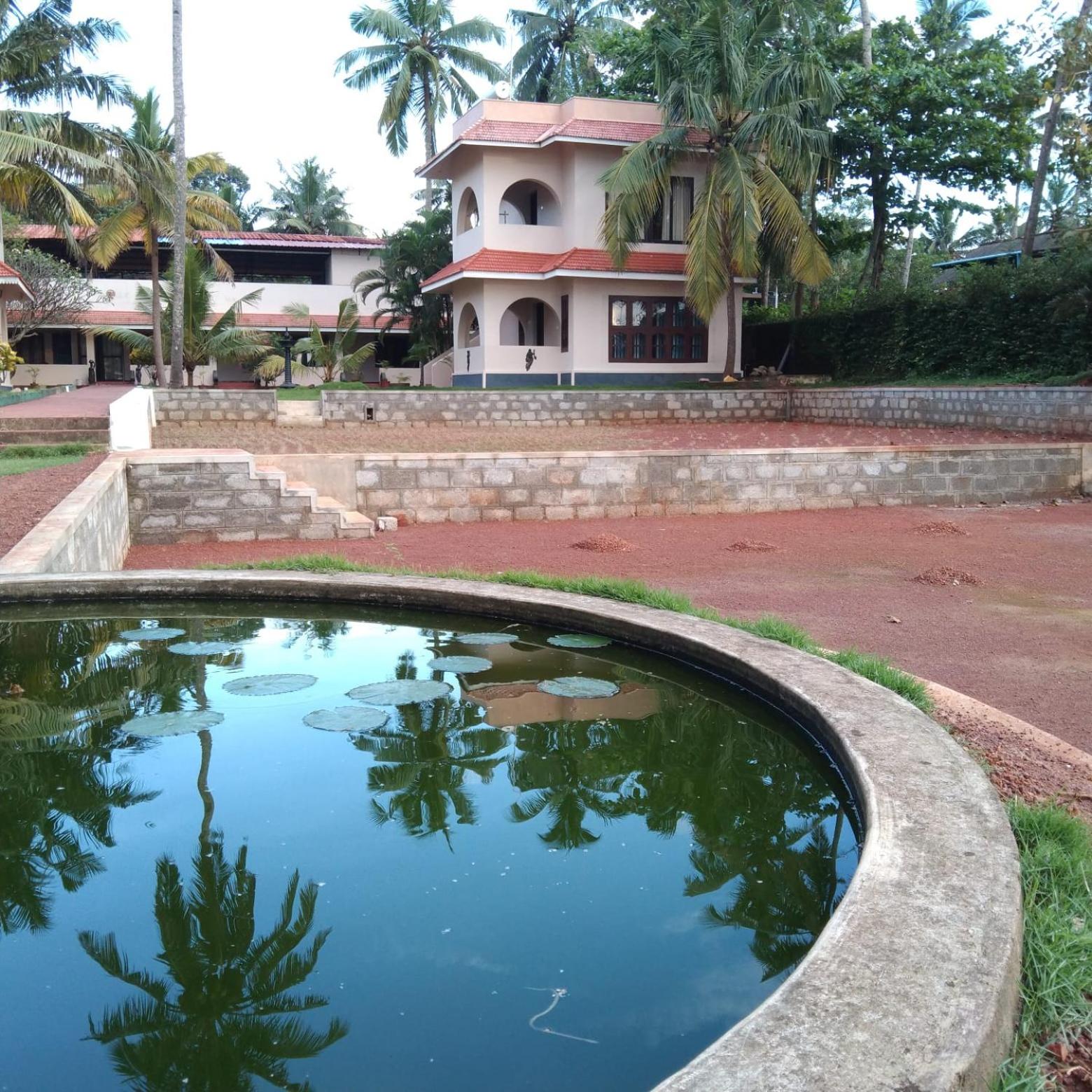 Seashore Beach Resort Varkala view 5