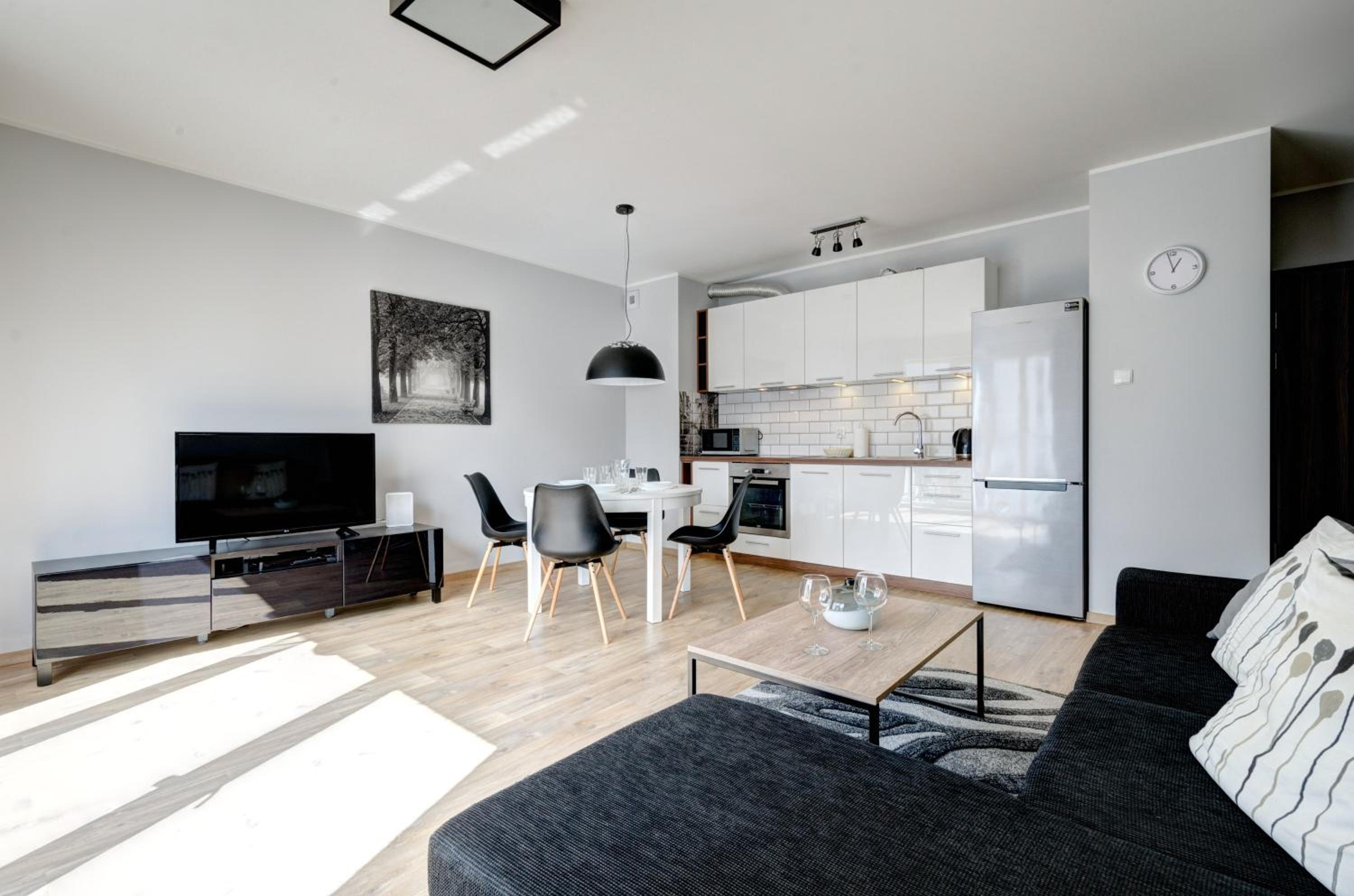 Apartments Chmielna Park by Noclegi Renters