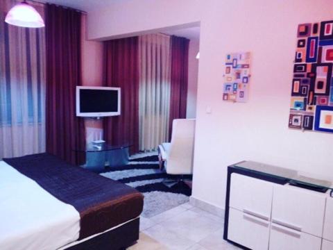 Venis House