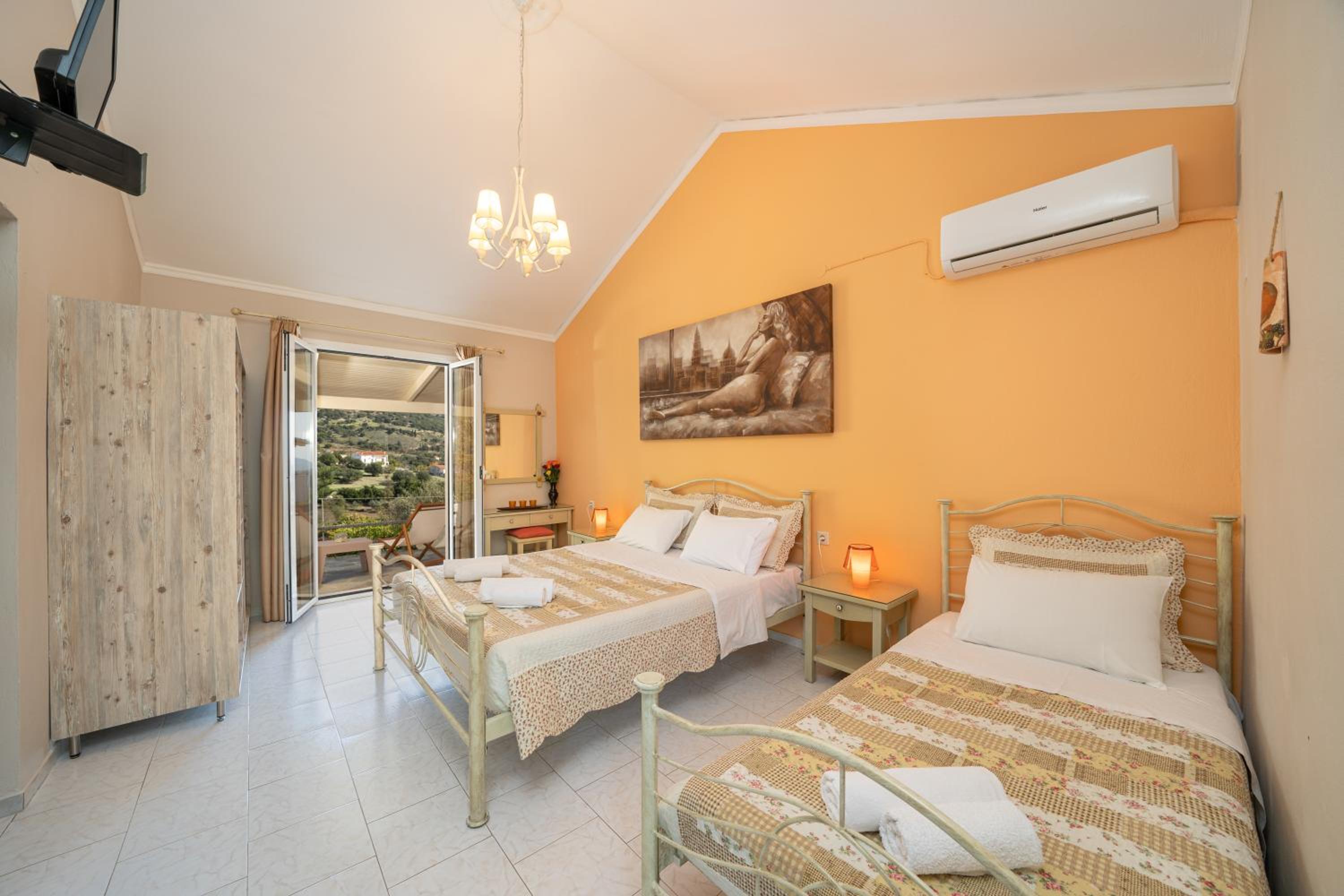 Minas Apartments