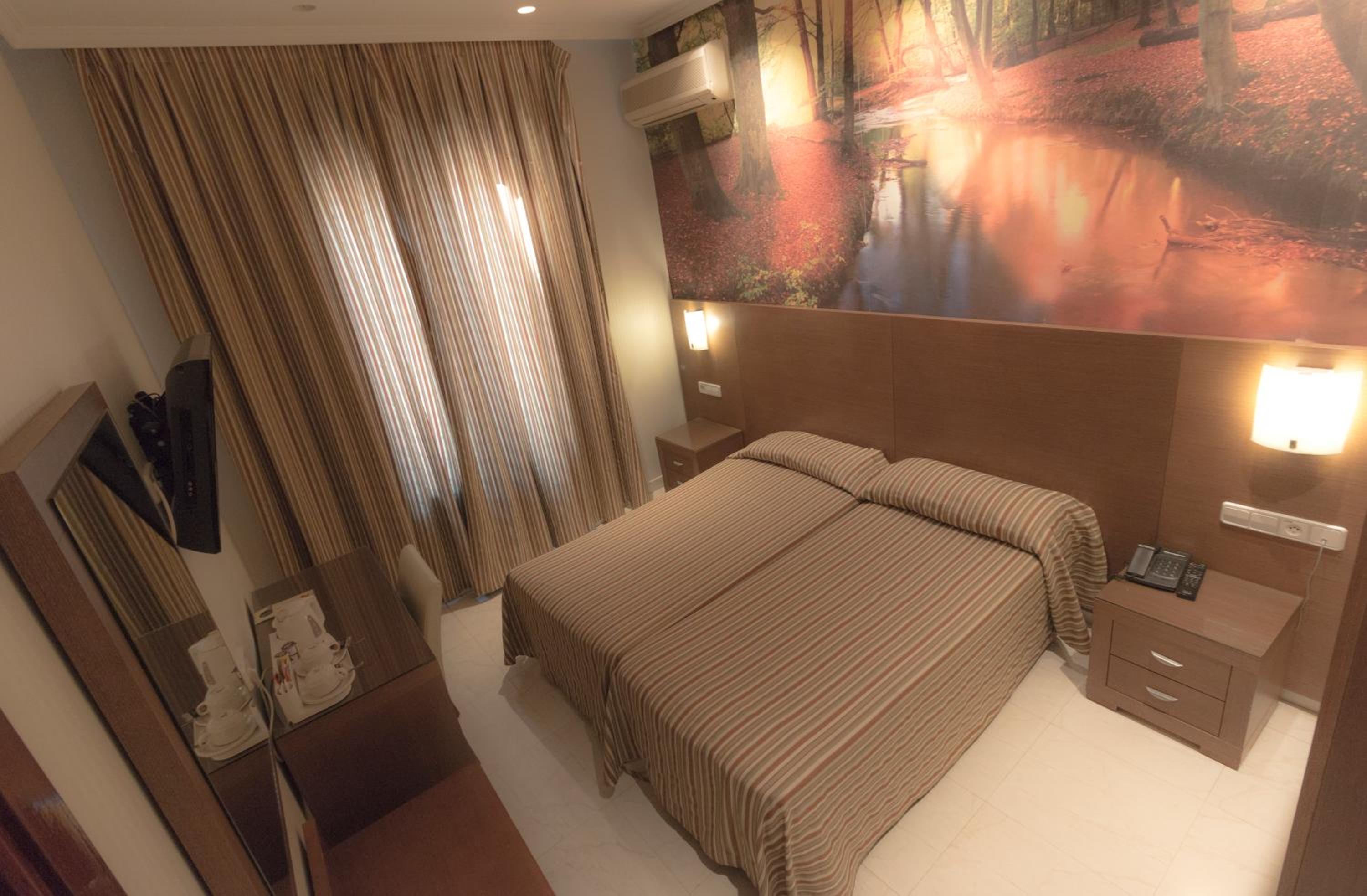 Hostal Atocha Almudena Martín