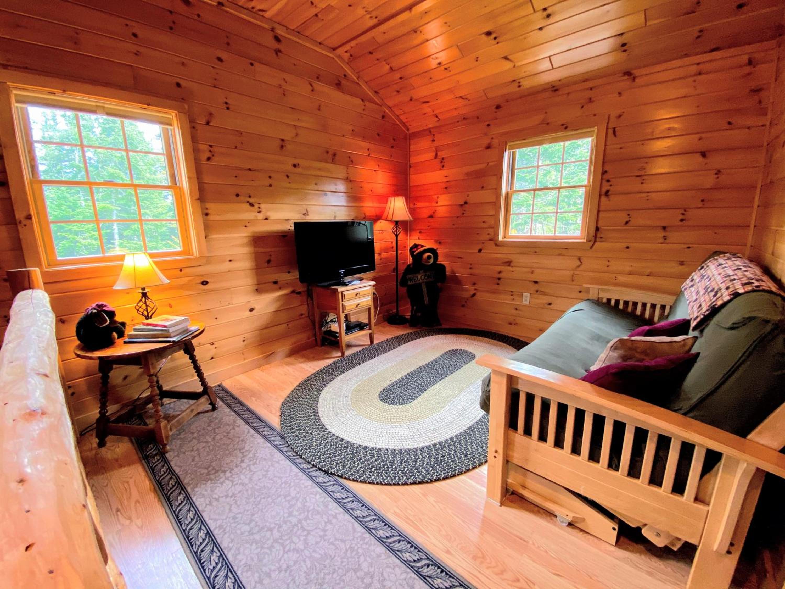 NEW Log cabin in the heart of the White Mountains - close to Bretton Woods Cannon Franconia view 5