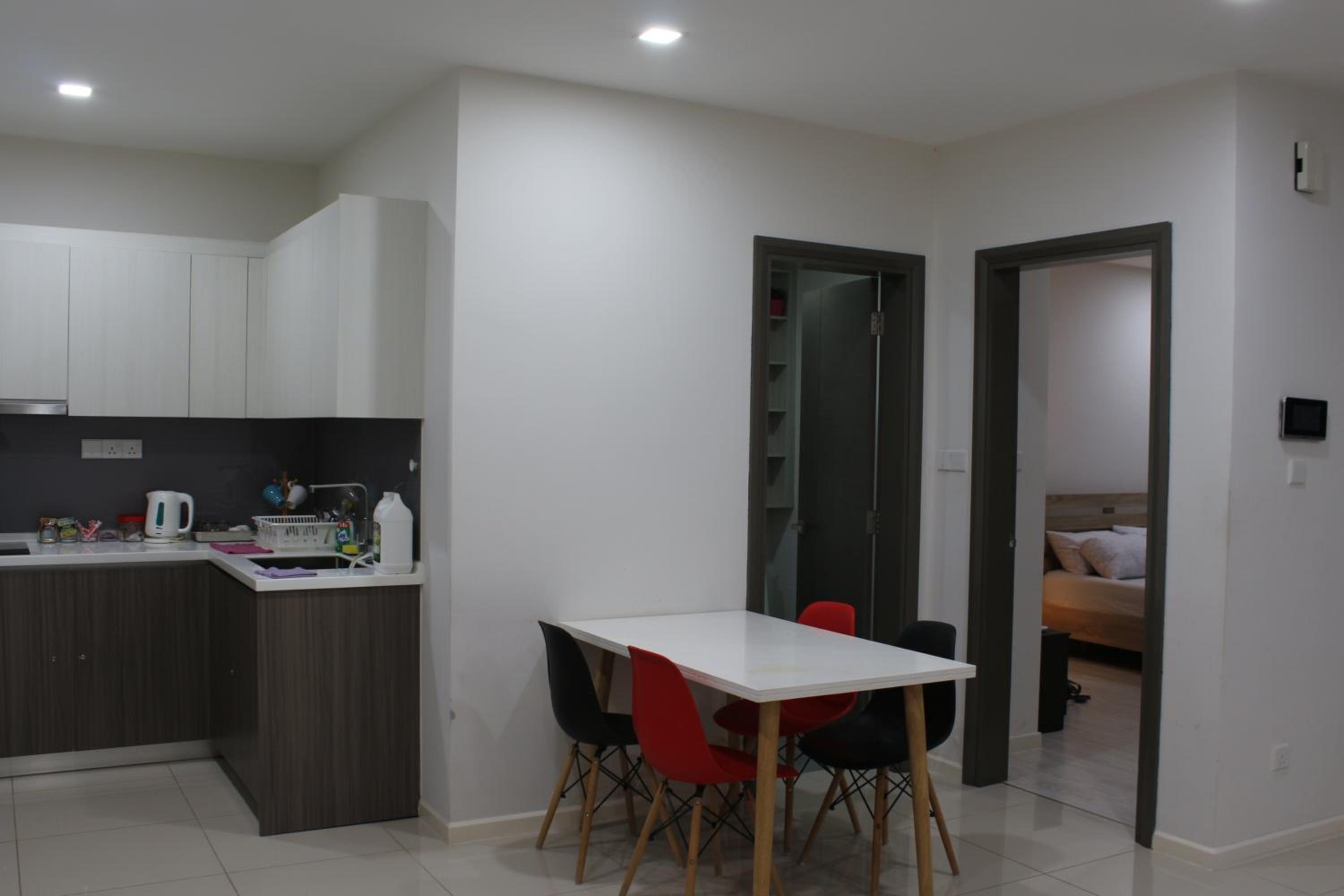 Suasana Suites D'homestay JB Town photo 3
