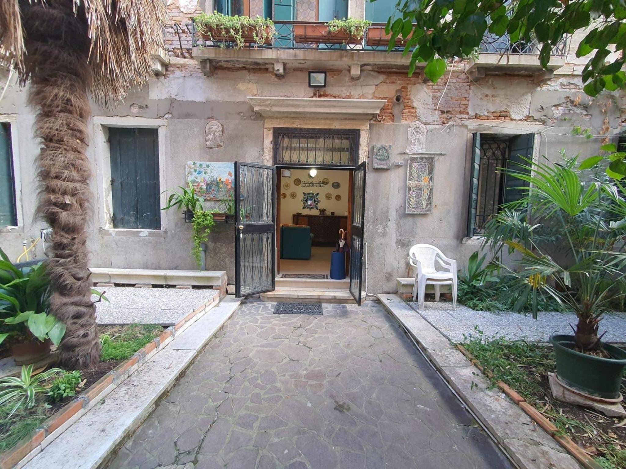 Residenza oleandro rosa